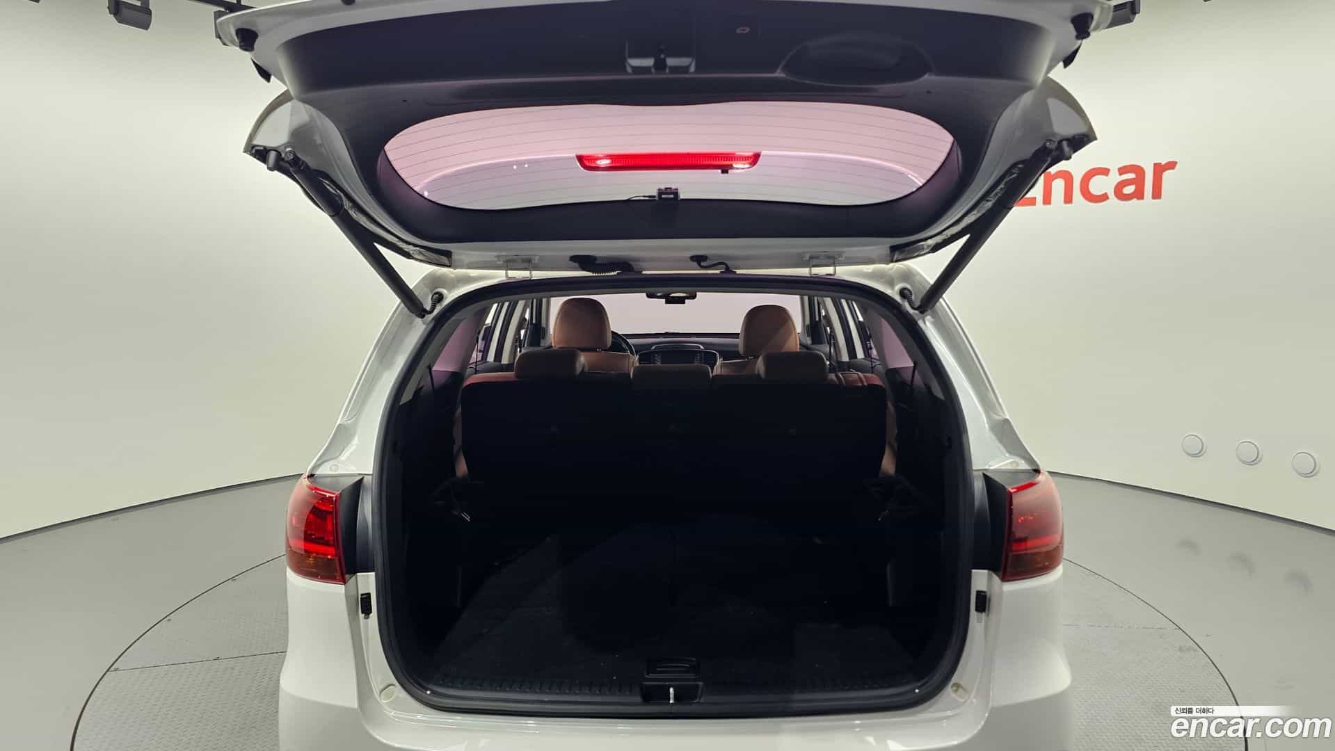 Sorento Kia 2018.2-OPTION-024