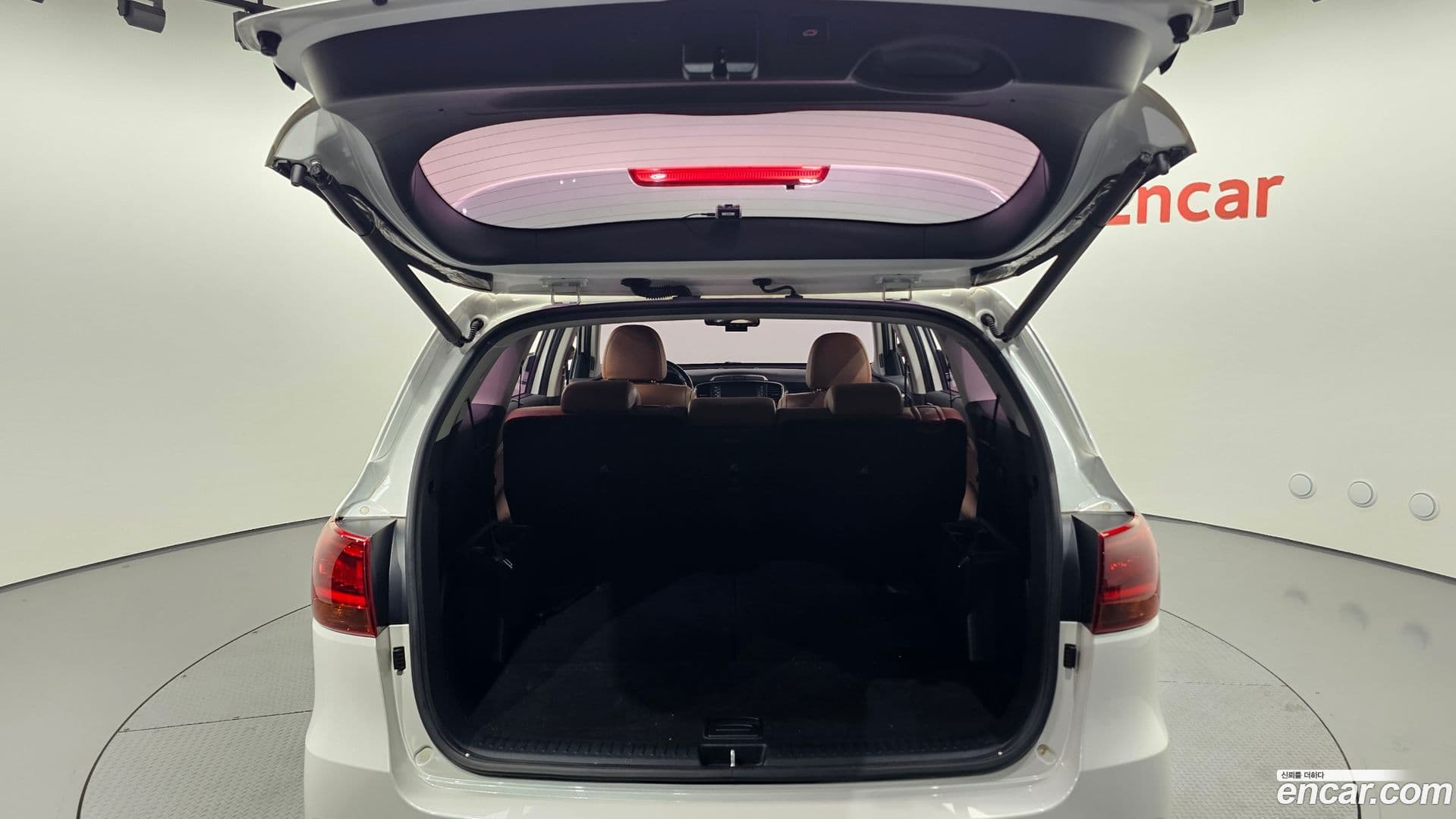 Main__Slider__Photo:Sorento Kia 2018.2-19