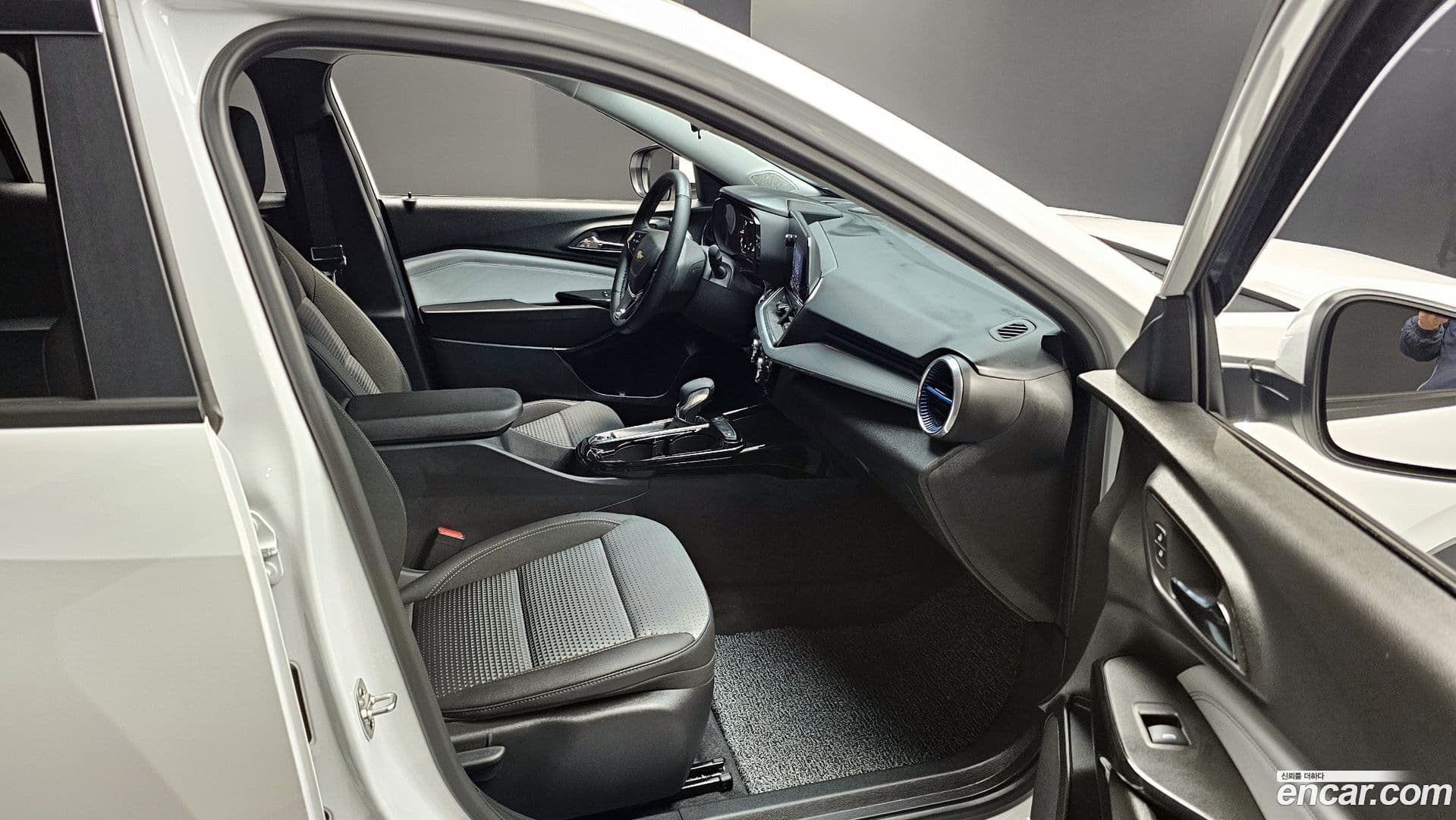 Main__Slider__Photo:Trax ChevroletGMDaewoo 2024.1-10