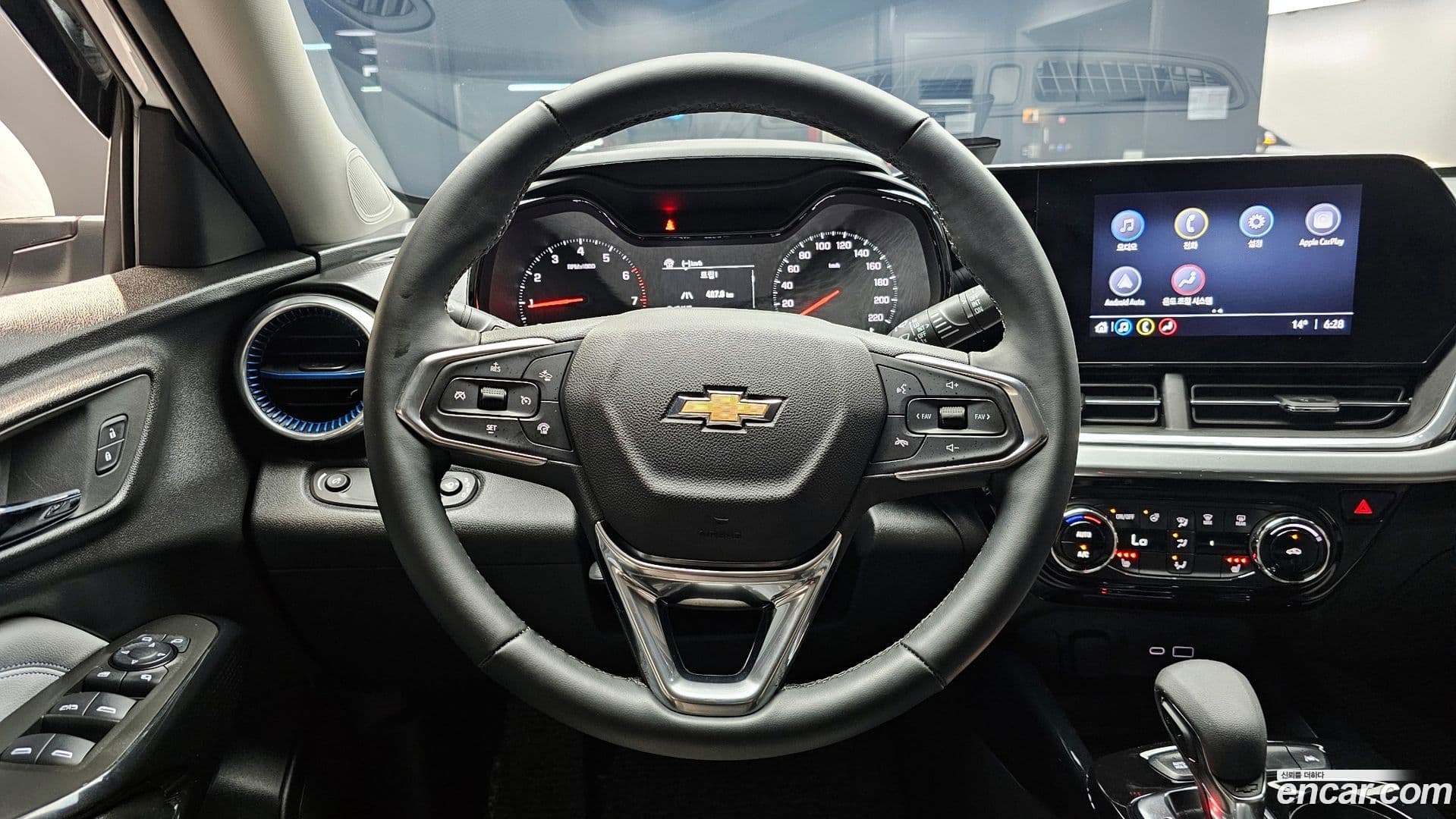 Main__Slider__Photo:Trax ChevroletGMDaewoo 2024.1-12