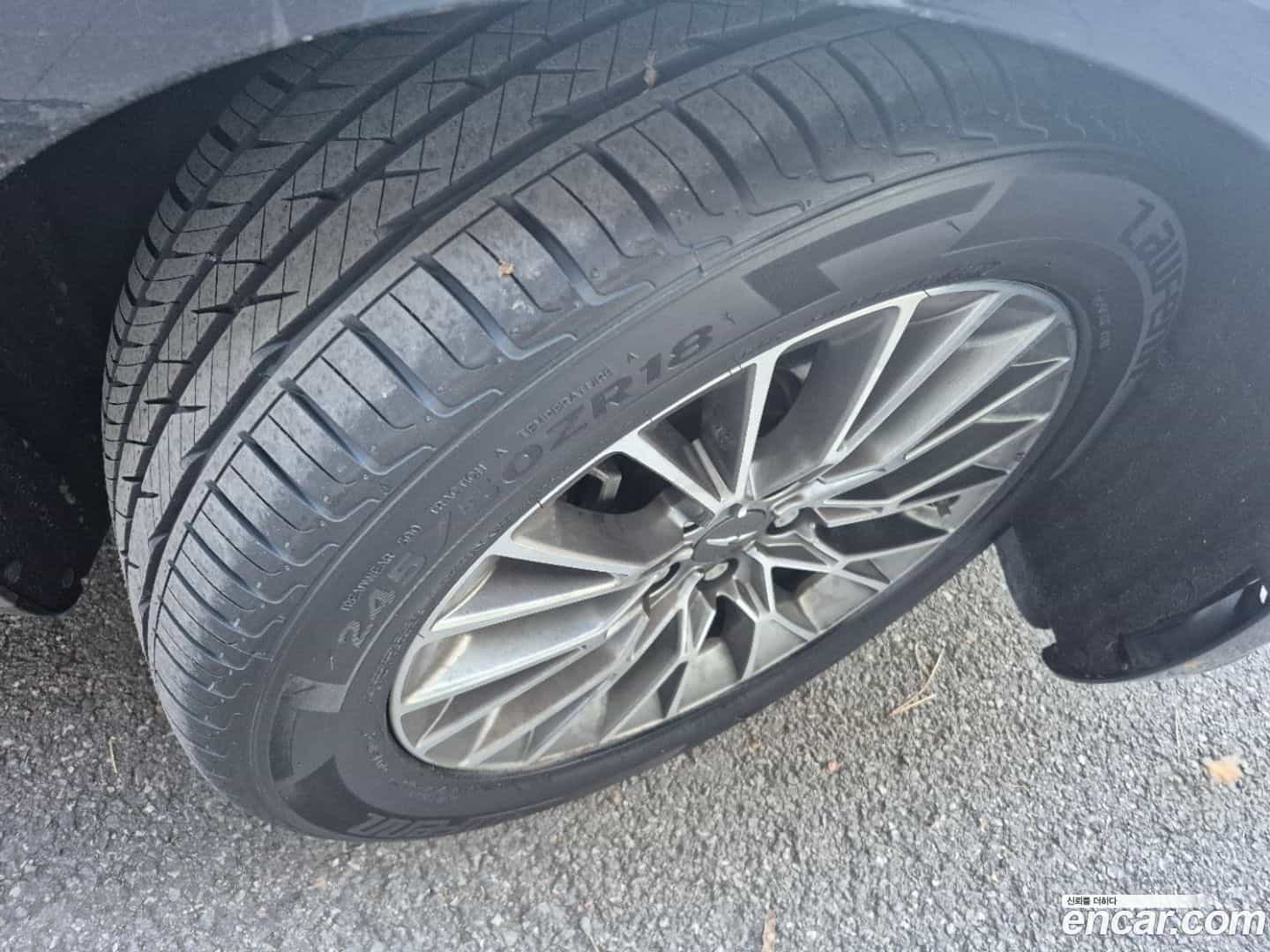 G80 Genesis 2021.0-OUTER-005