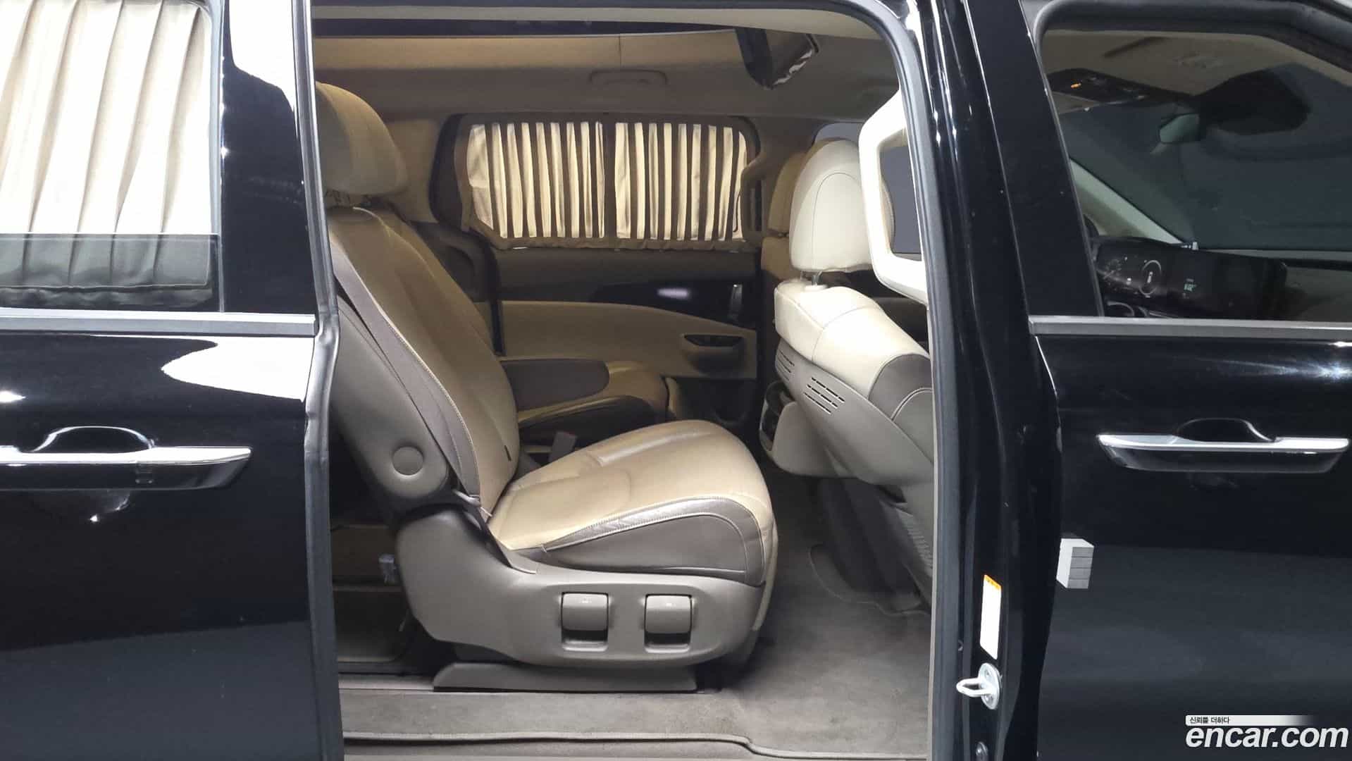 Canival Kia 2021.1-OPTION-016