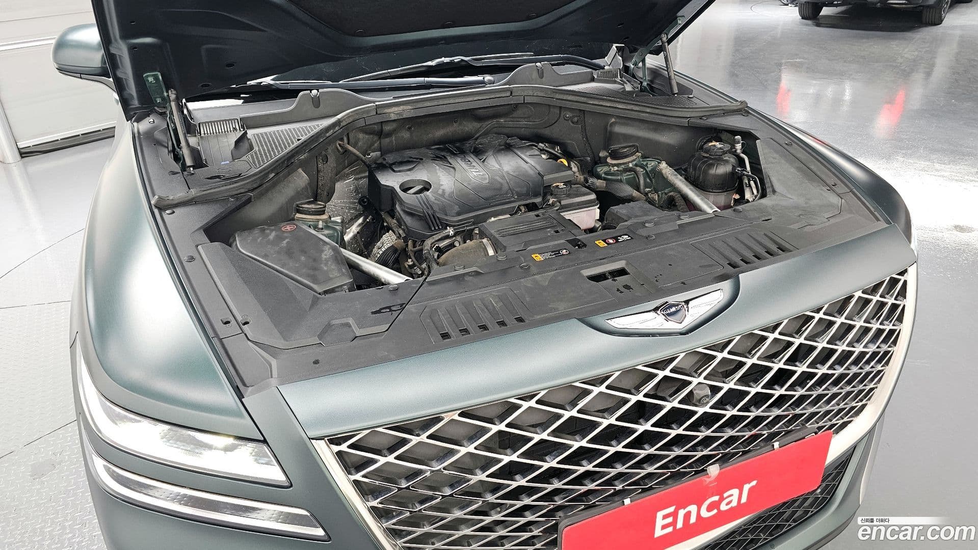 Main__Slider__Photo:GV80 Genesis 2021.2-5