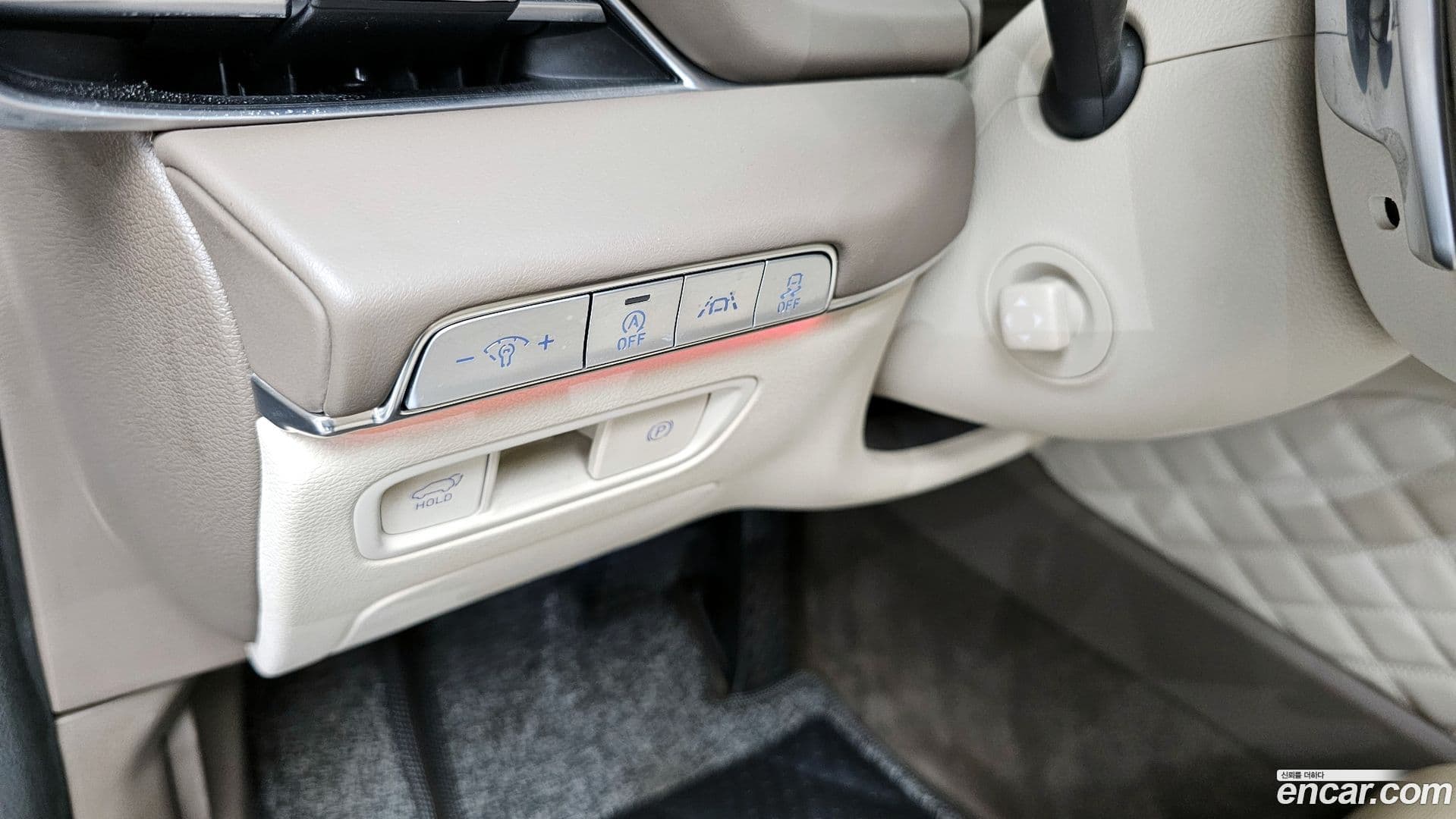 Main__Slider__Photo:GV80 Genesis 2021.2-13