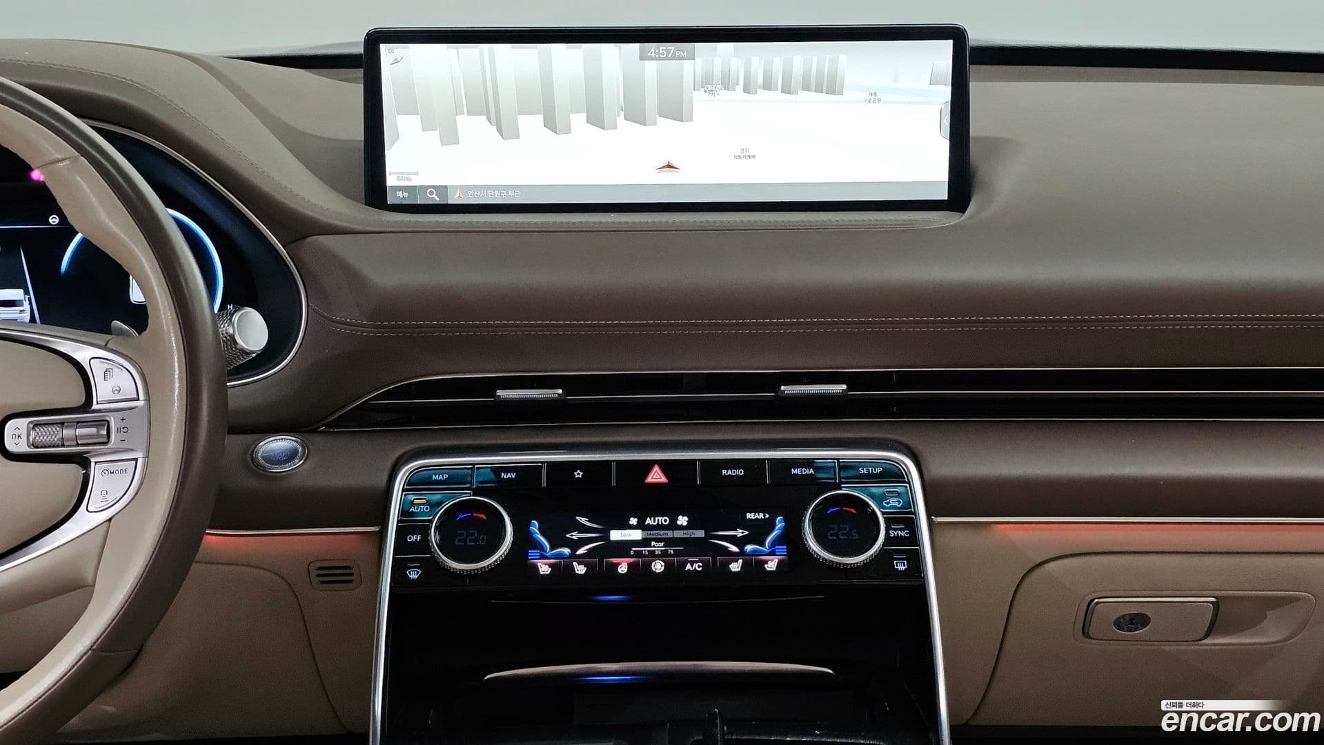 Main__Slider__Photo:GV80 Genesis 2021.2-18