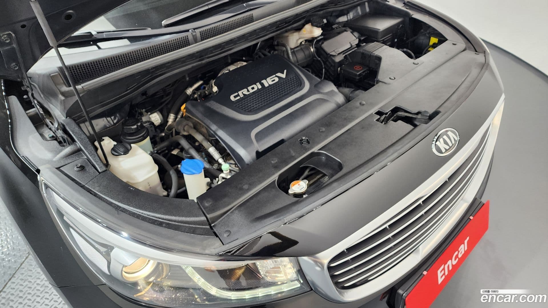 Main__Slider__Photo:Canival Kia 2017.0-5