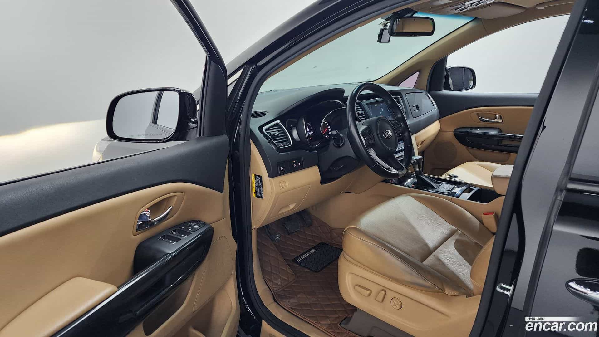 Canival Kia 2017.0-INNER-010