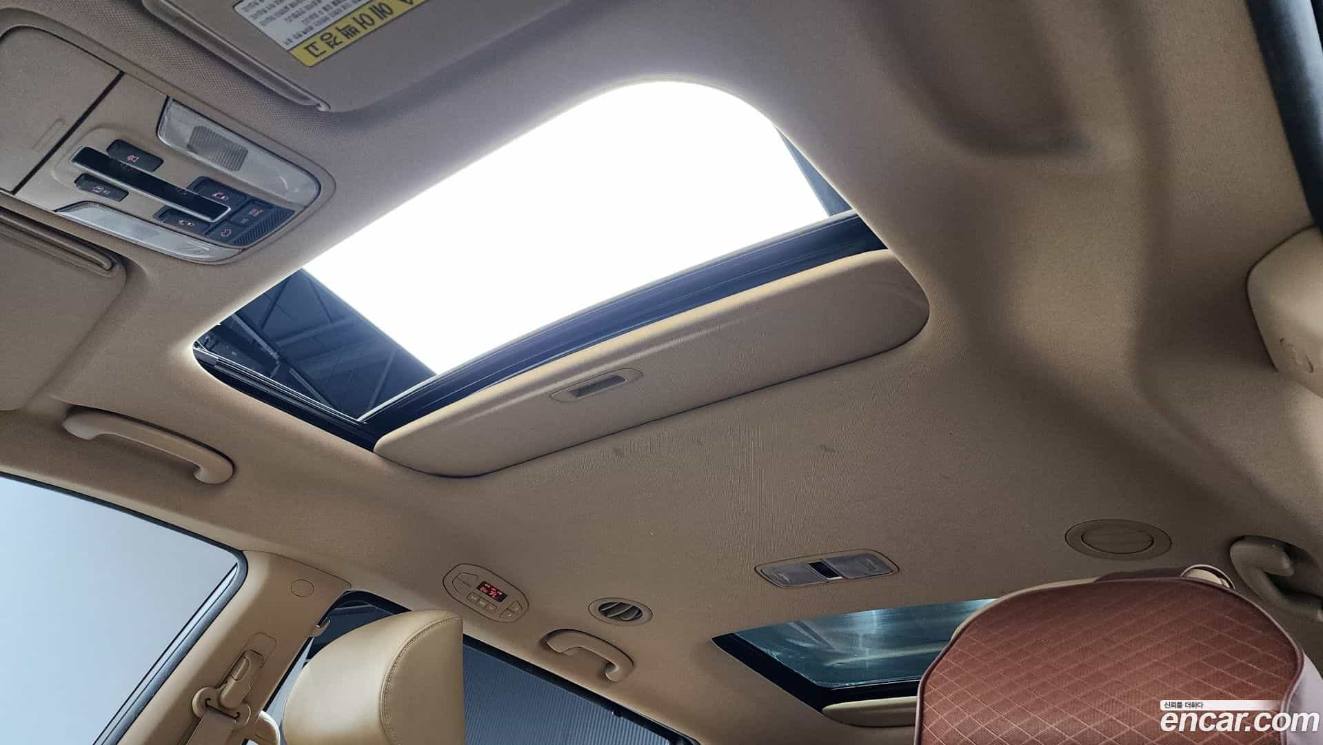 Canival Kia 2017.0-OPTION-023