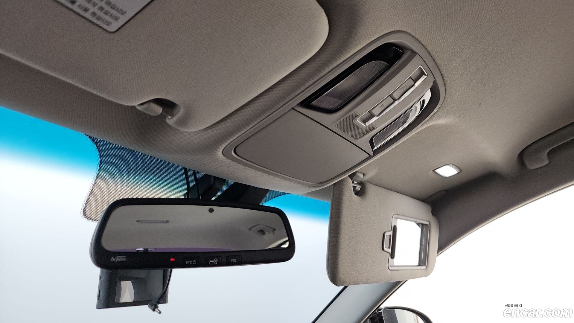 Main__Slider__Photo:K7 Kia 2019.4-18