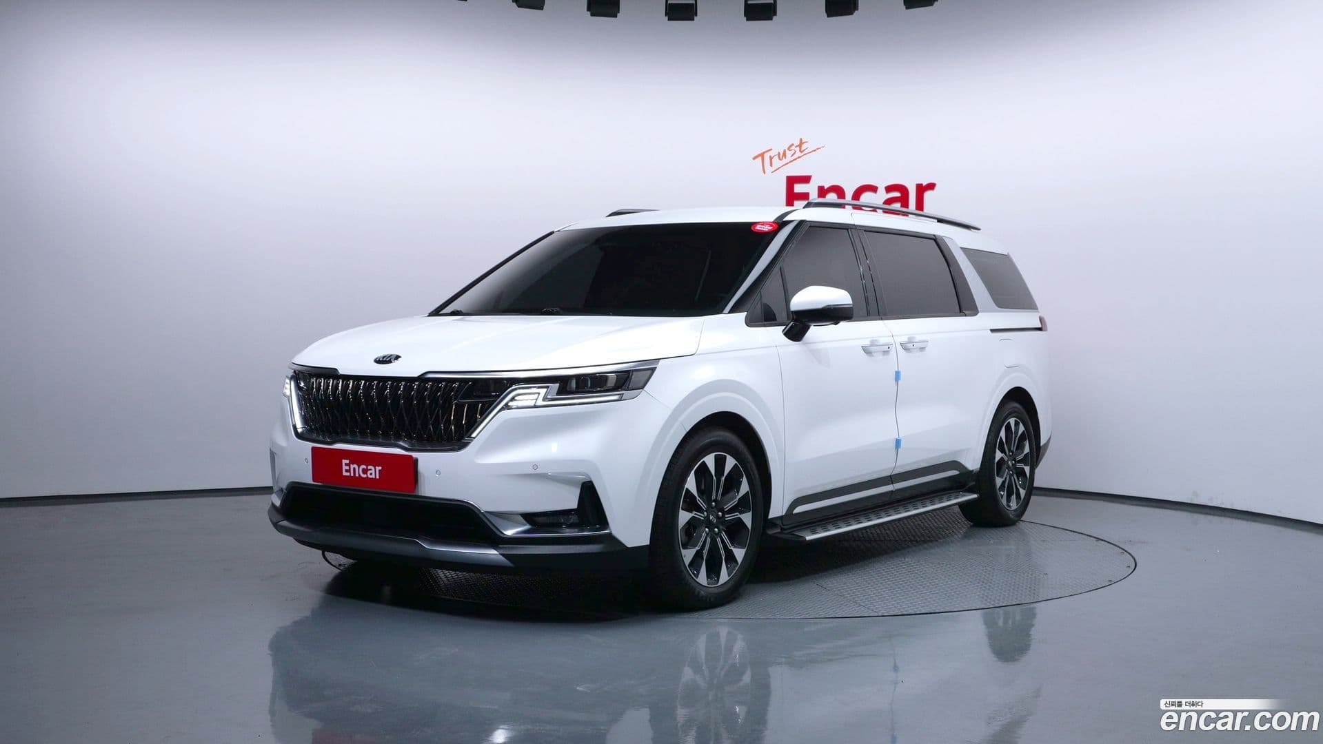 Main__Slider__Photo:Canival Kia 2021.0-0