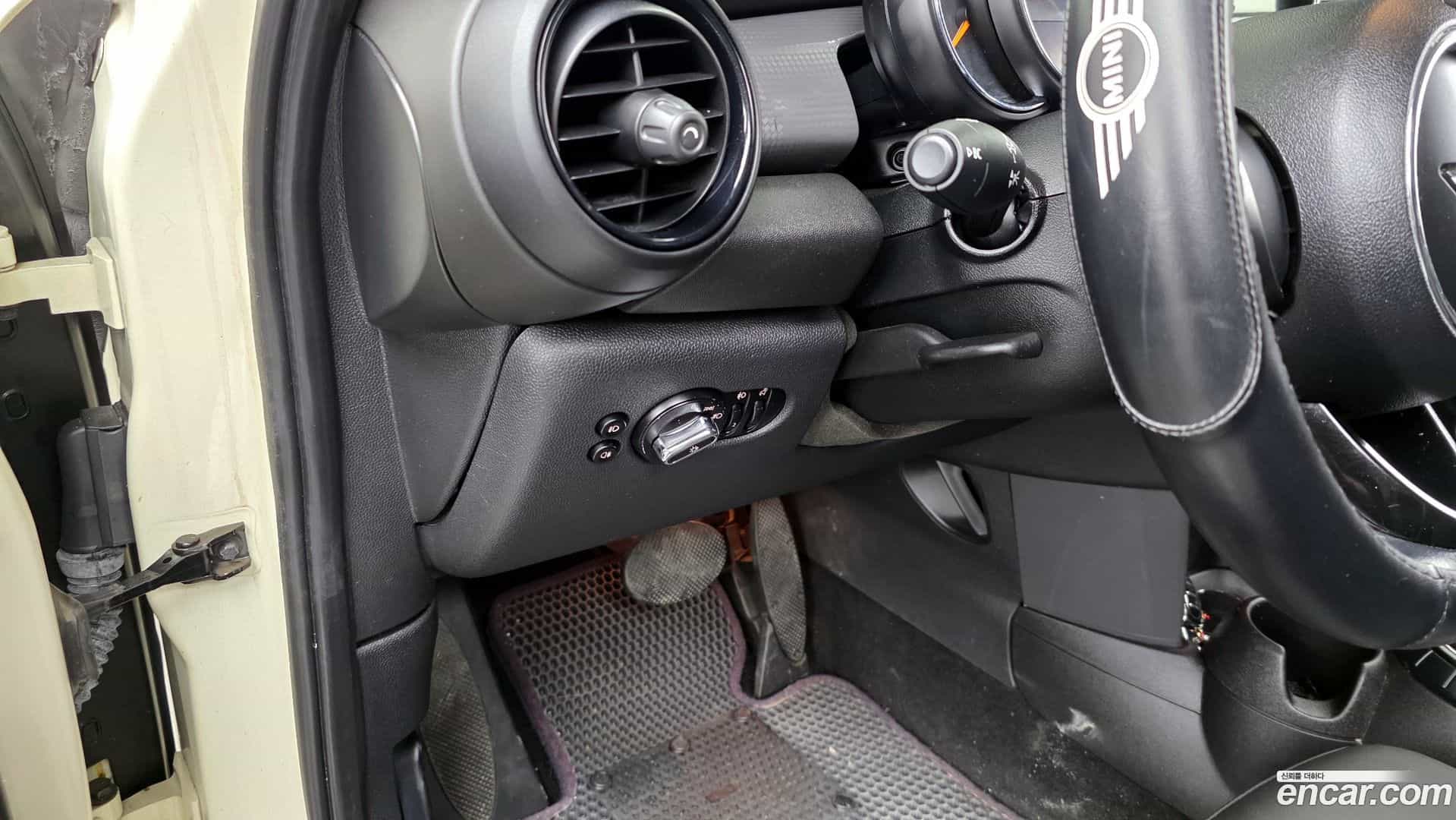 Cooper Mini 2015.6-OPTION-020