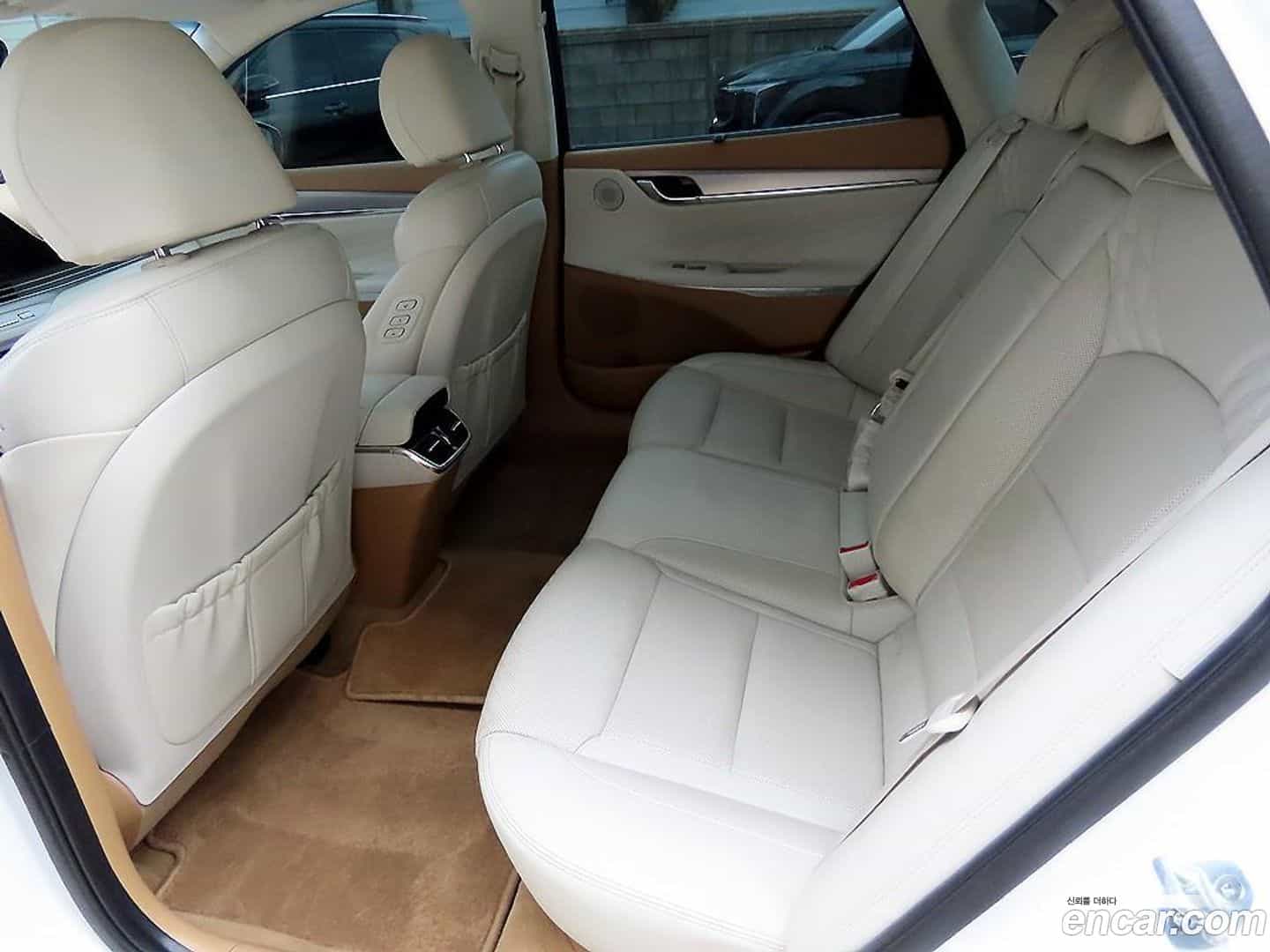 Grandeur Hyundai 2020.1-OUTER-006