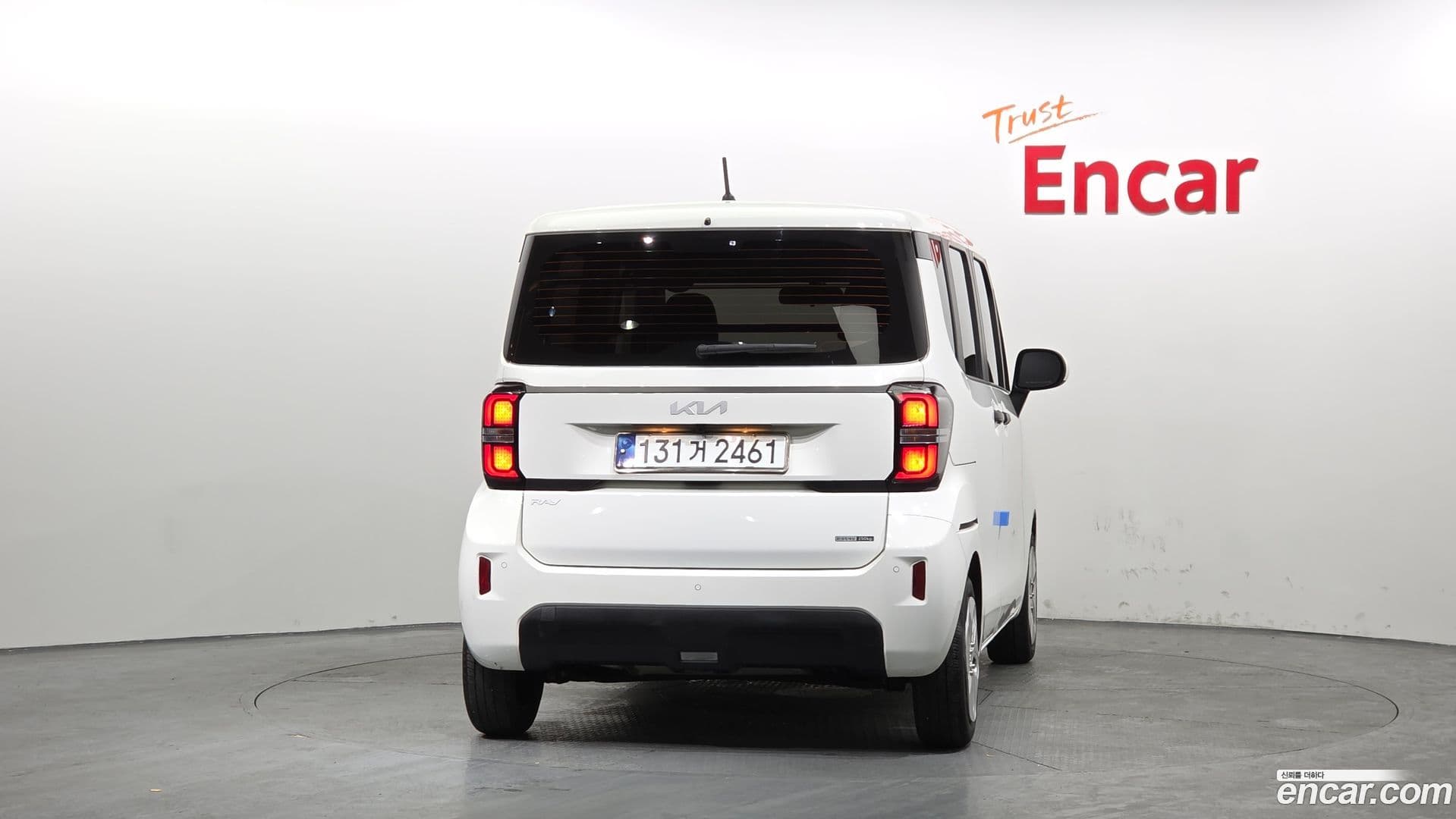 Main__Slider__Photo:RAY Kia 2023.4-3