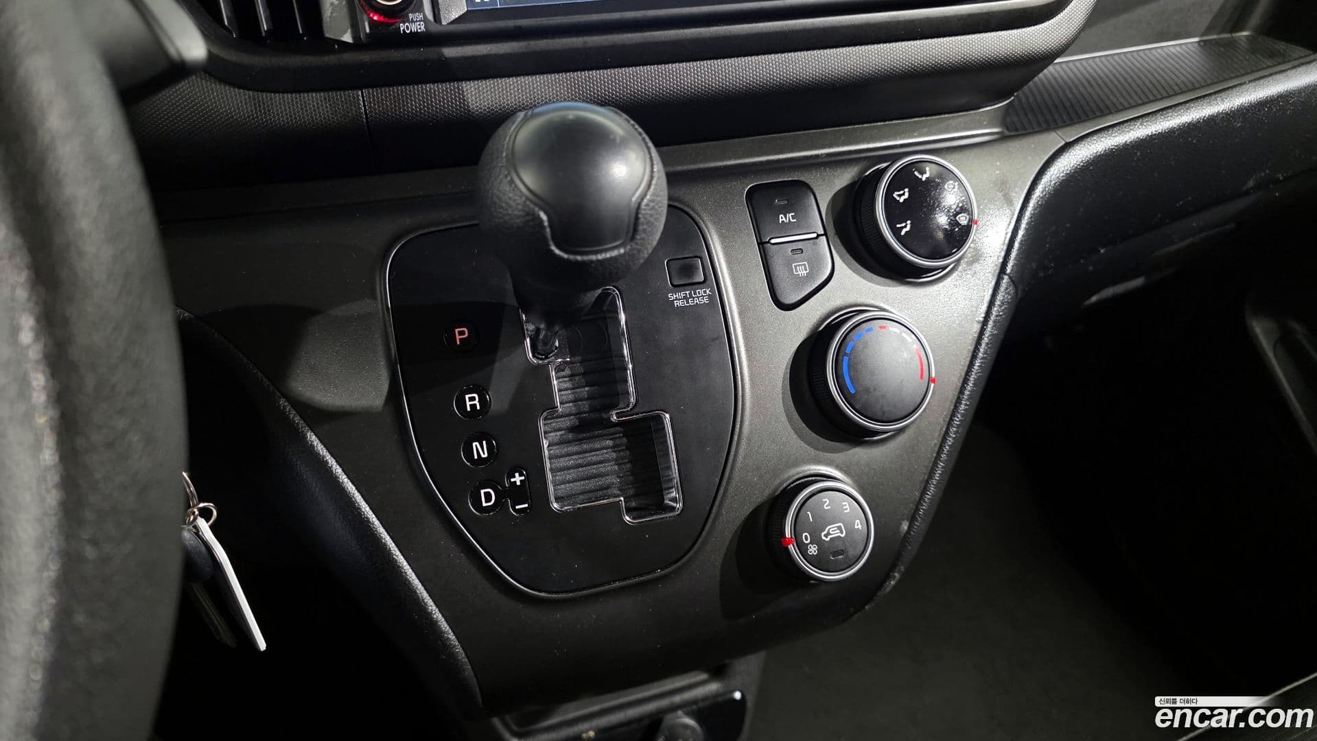 Main__Slider__Photo:RAY Kia 2023.4-8