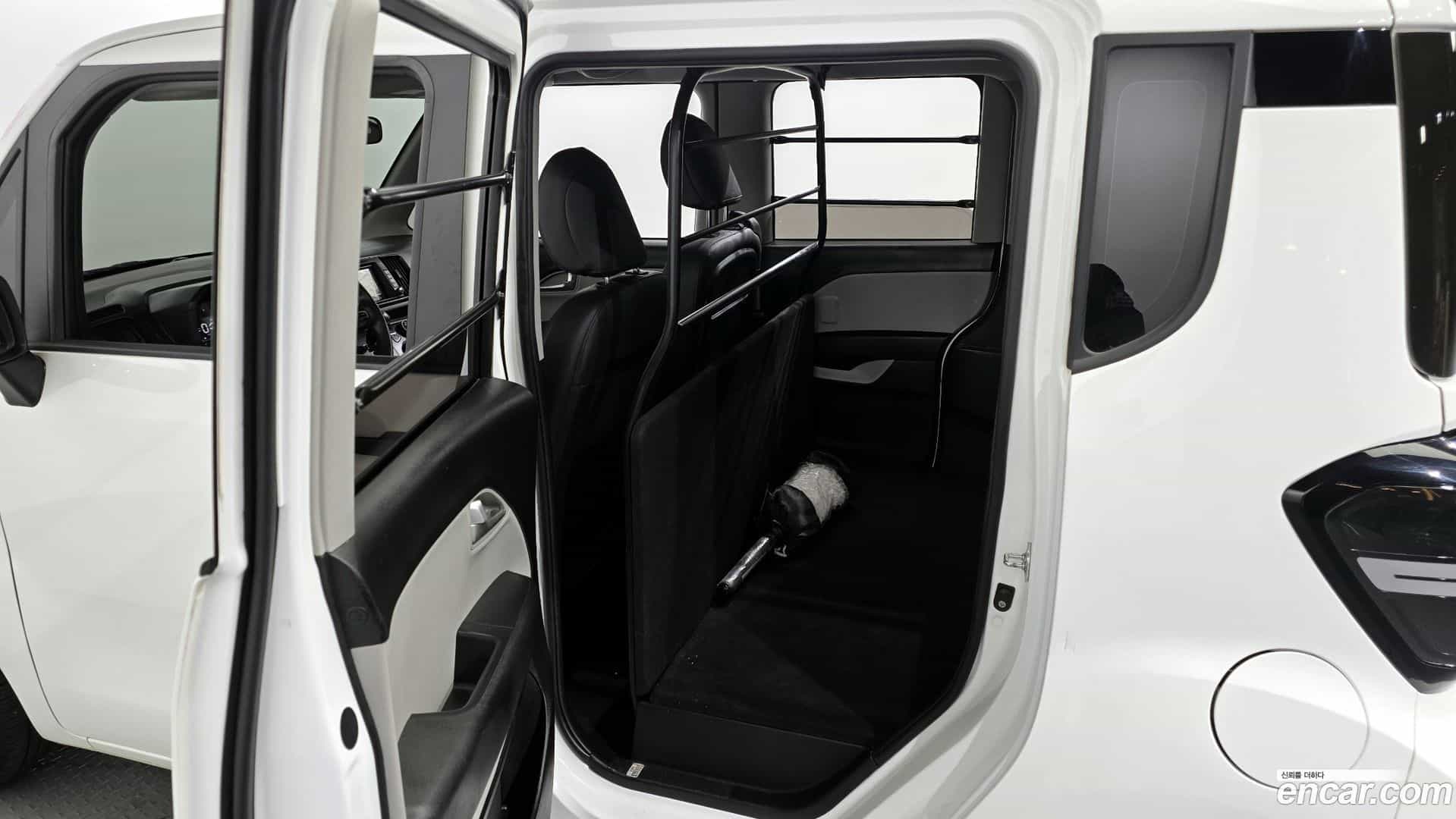 RAY Kia 2023.4-OPTION-015