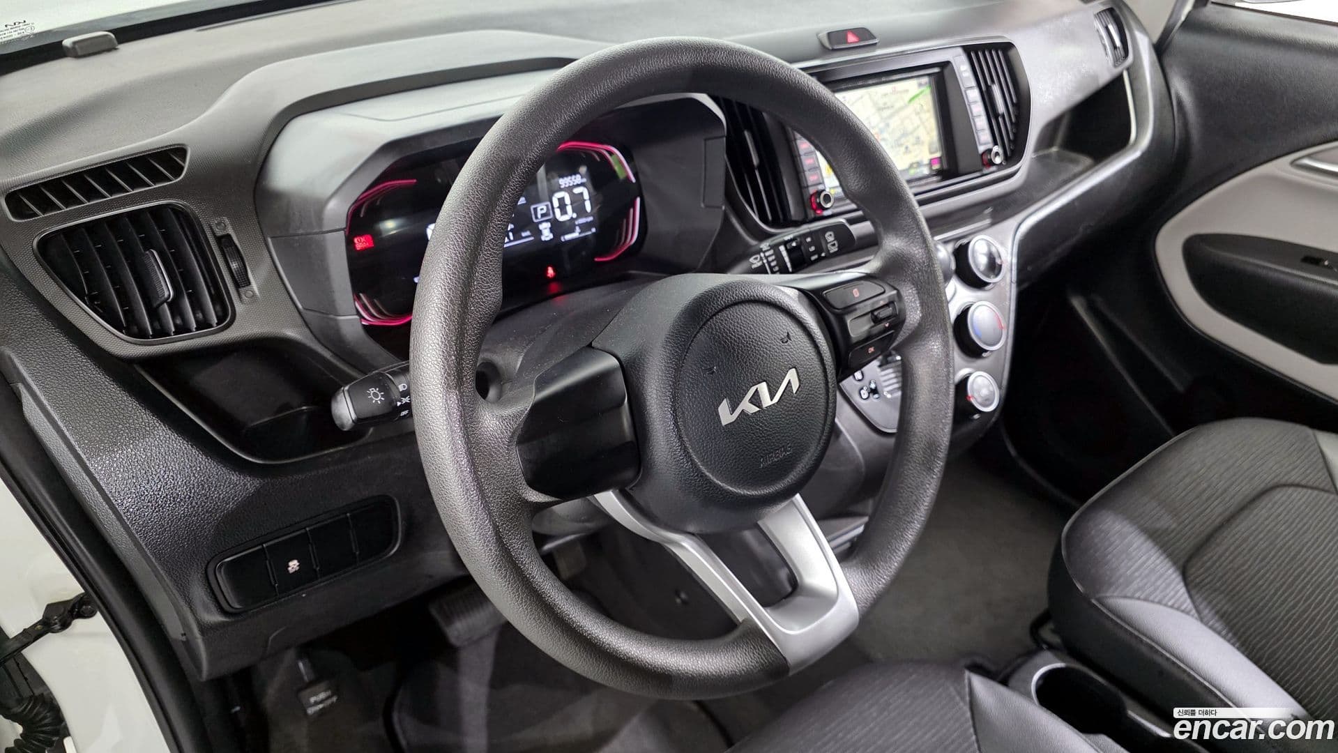 Main__Slider__Photo:RAY Kia 2023.4-12