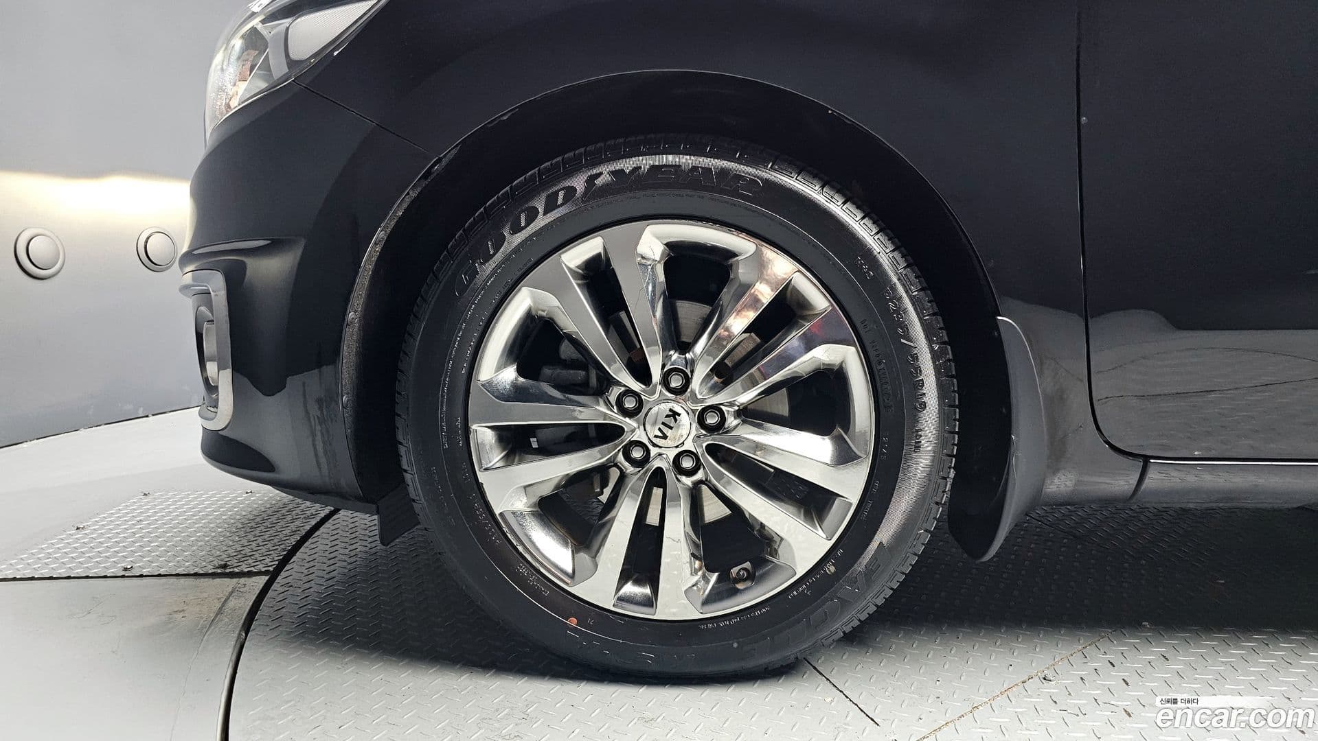 Main__Slider__Photo:Canival Kia 2015.3-4