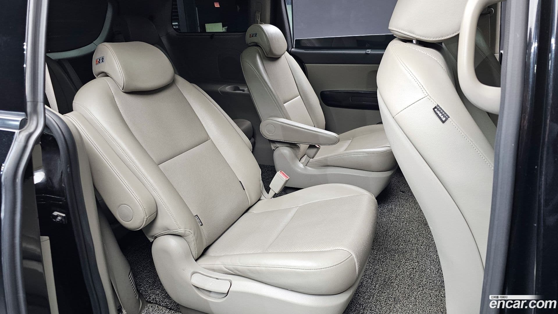 Main__Slider__Photo:Canival Kia 2015.3-11