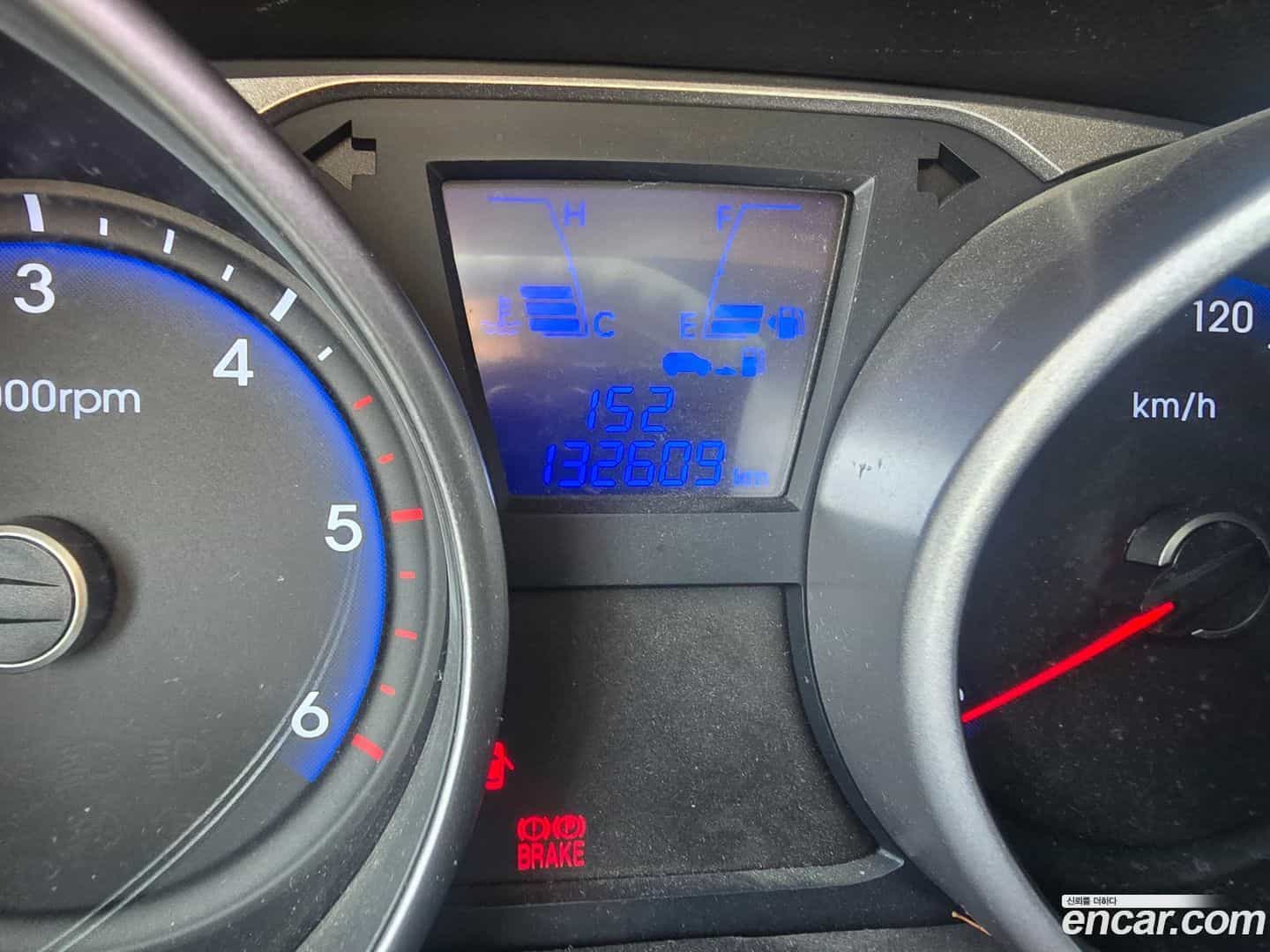 Tucson Hyundai 2015.2-OPTION-016