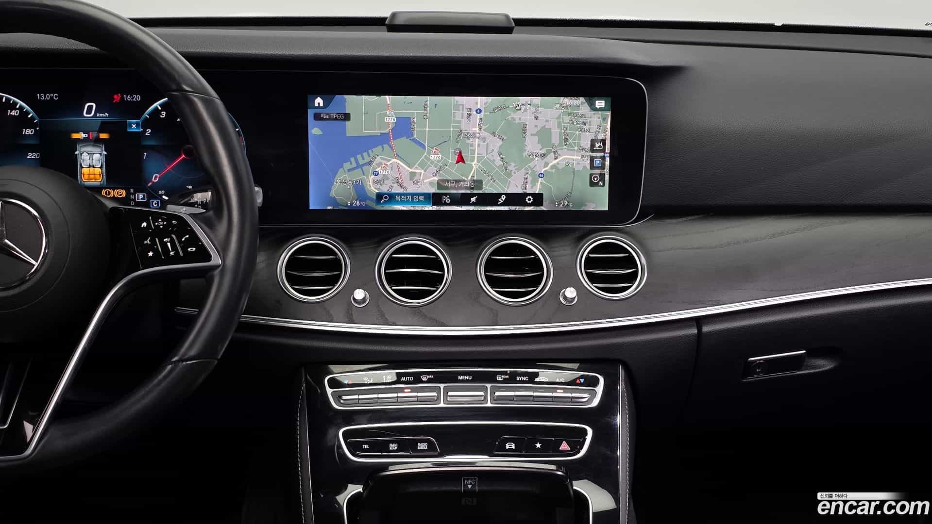 E-Class Mercedes-Benz 2022.1-OPTION-018