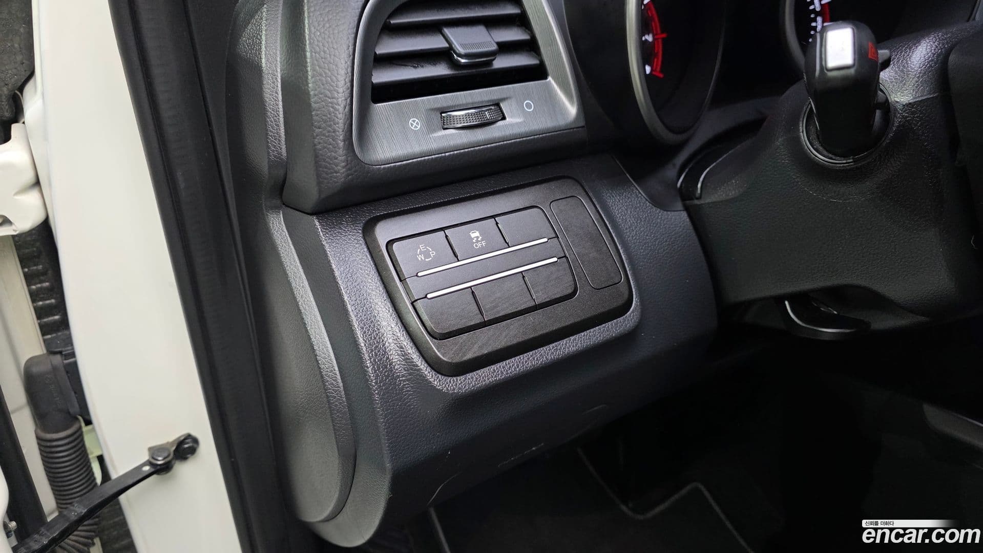 Main__Slider__Photo:TIBOLI KG_Mobility_Ssangyong 2017.8-16