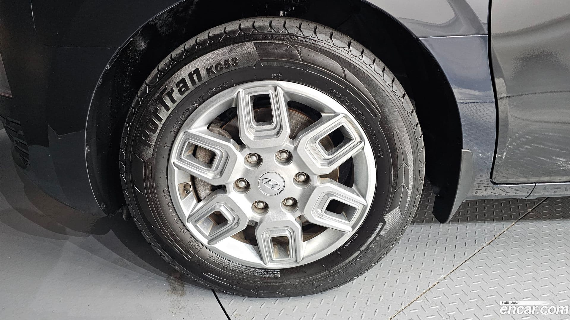 Main__Slider__Photo:Staria Hyundai 2021.5-4