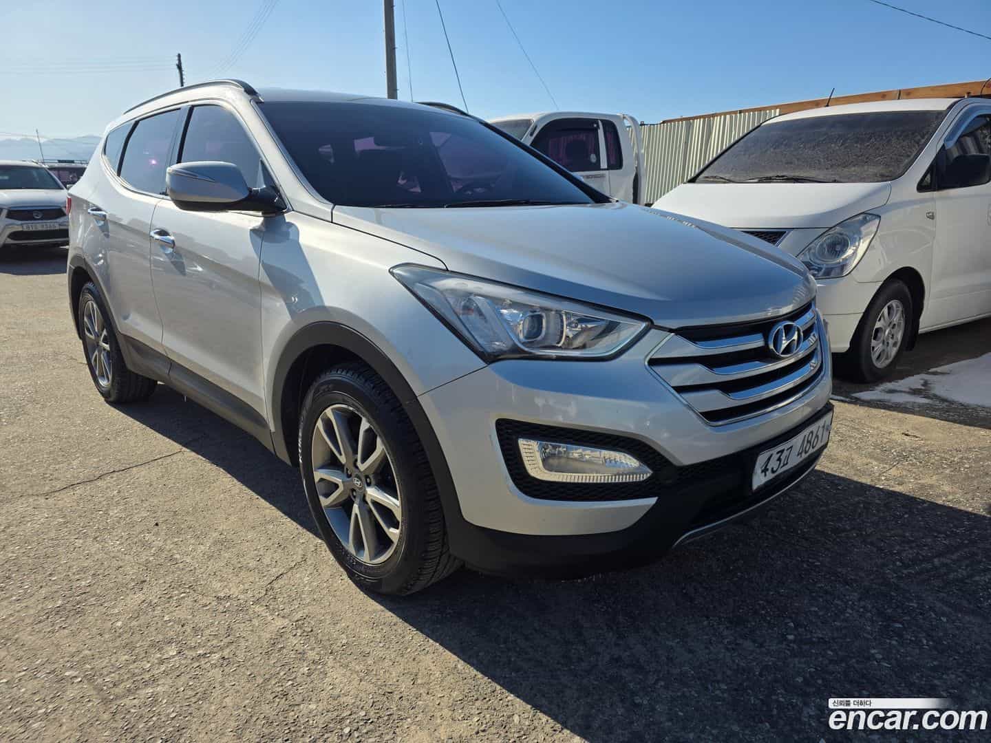 Santafe Hyundai 2013.0-OUTER-002