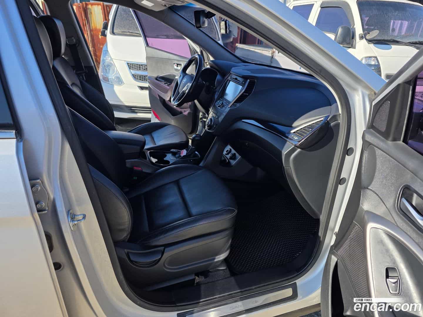 Santafe Hyundai 2013.0-INNER-009