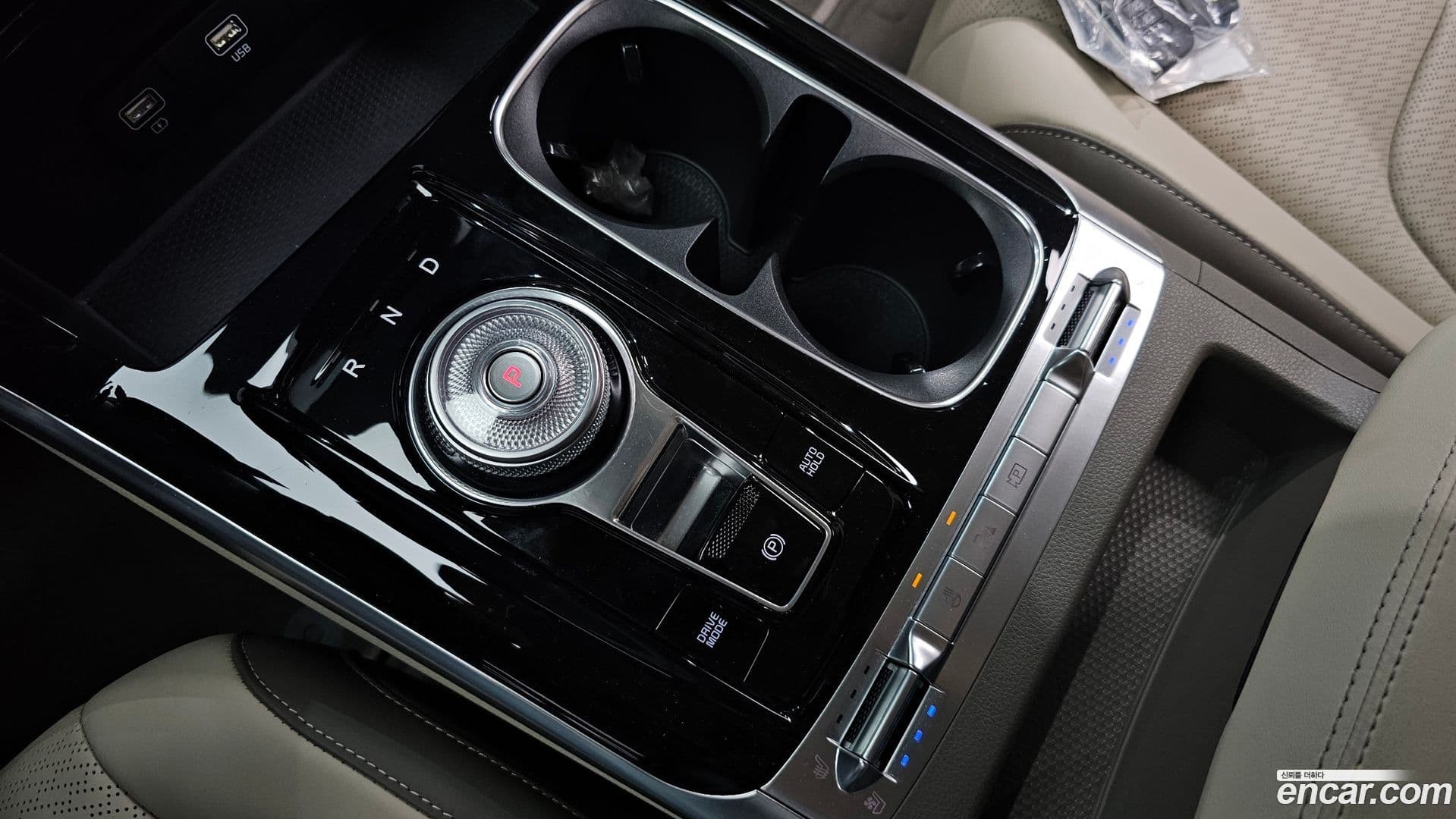 Main__Slider__Photo:Canival Kia 2023.8-8