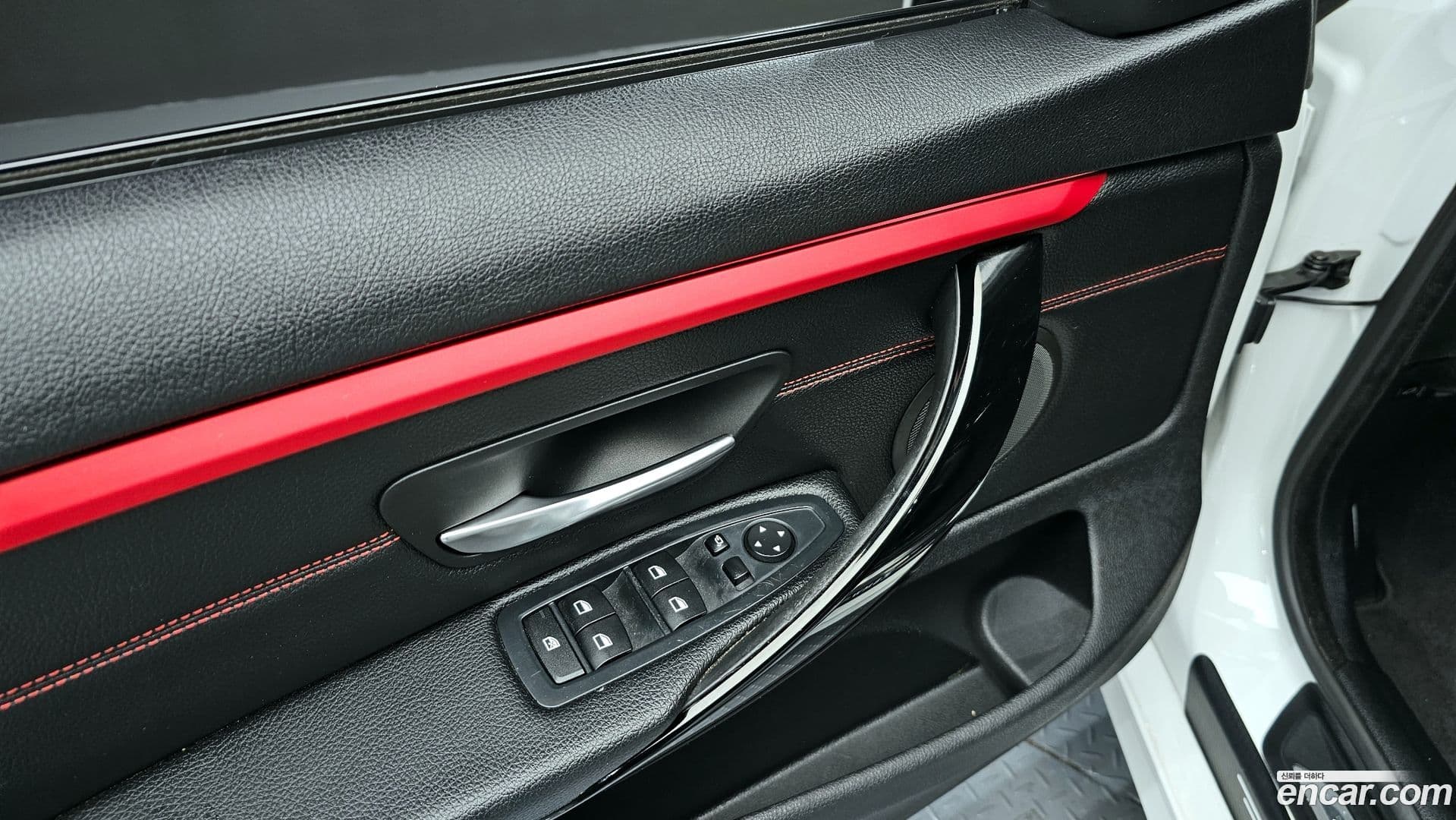 Main__Slider__Photo:4-Series BMW 2016.11-18