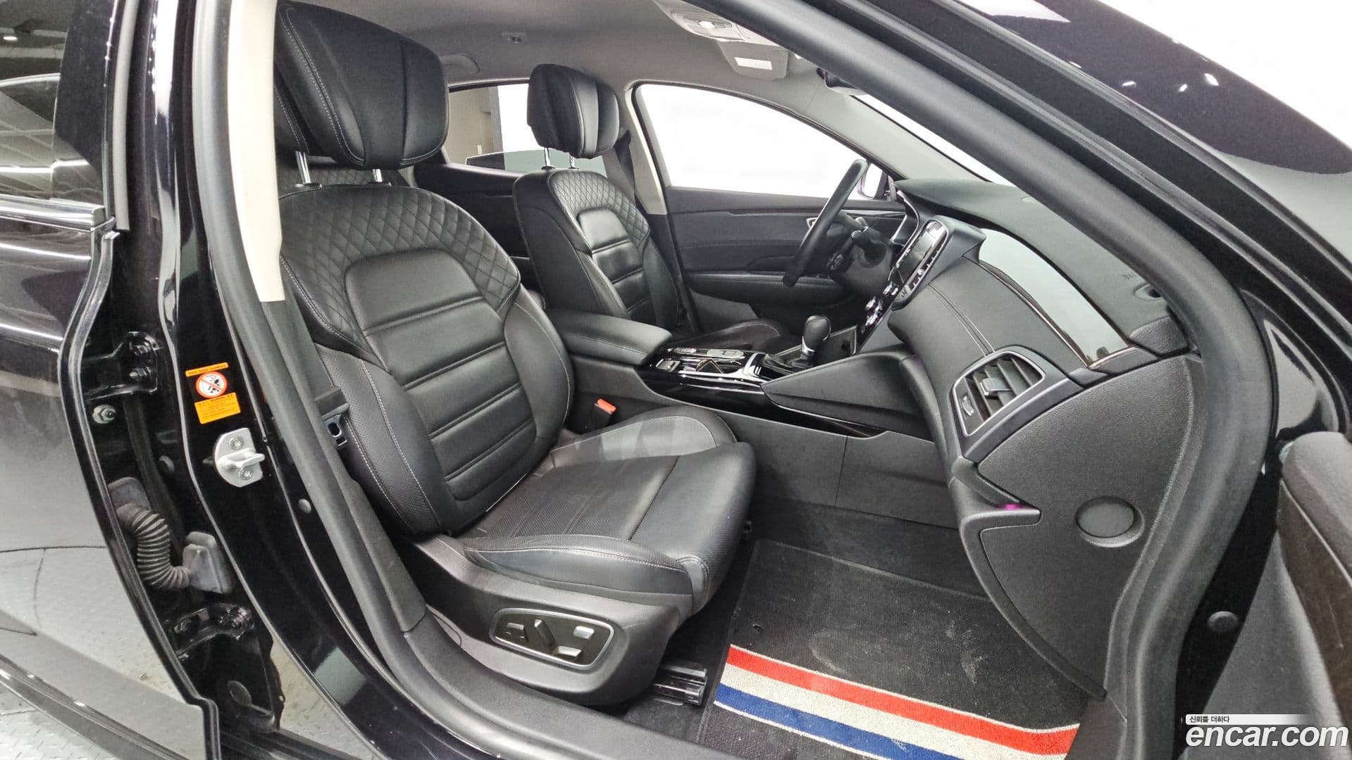 Main__Slider__Photo:SM6 Renault-KoreaSamsung 2018.5-10