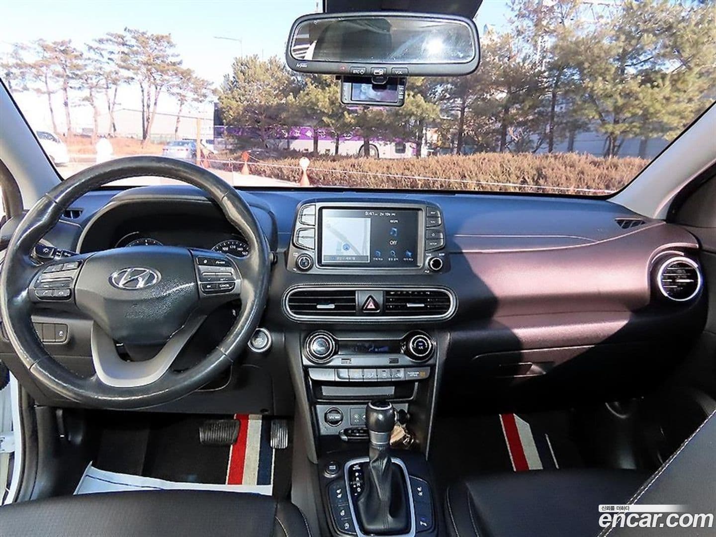 Main__Slider__Photo:Kona Hyundai 2018.5-6