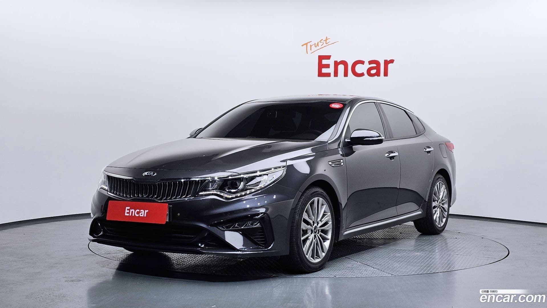 Main__Slider__Photo:K5 Kia 2018.1-0