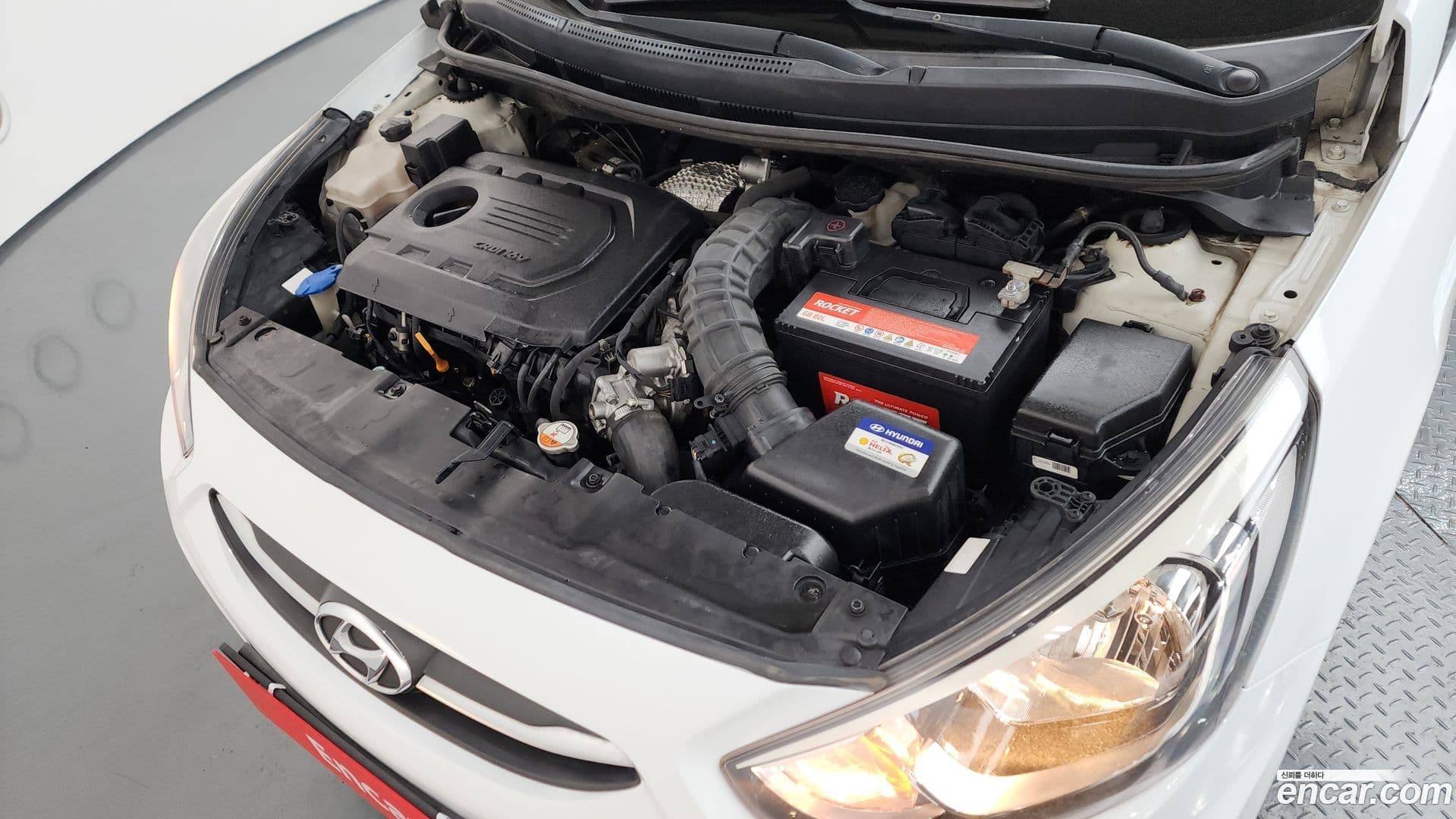 Main__Slider__Photo:Accent Hyundai 2016.1-5