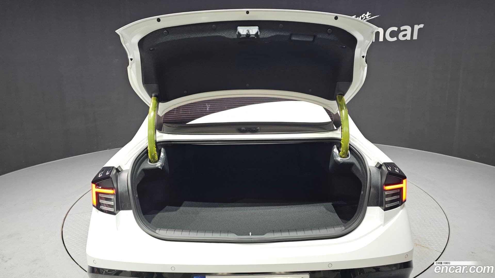 Main__Slider__Photo:Sonata Hyundai 2025.0-19