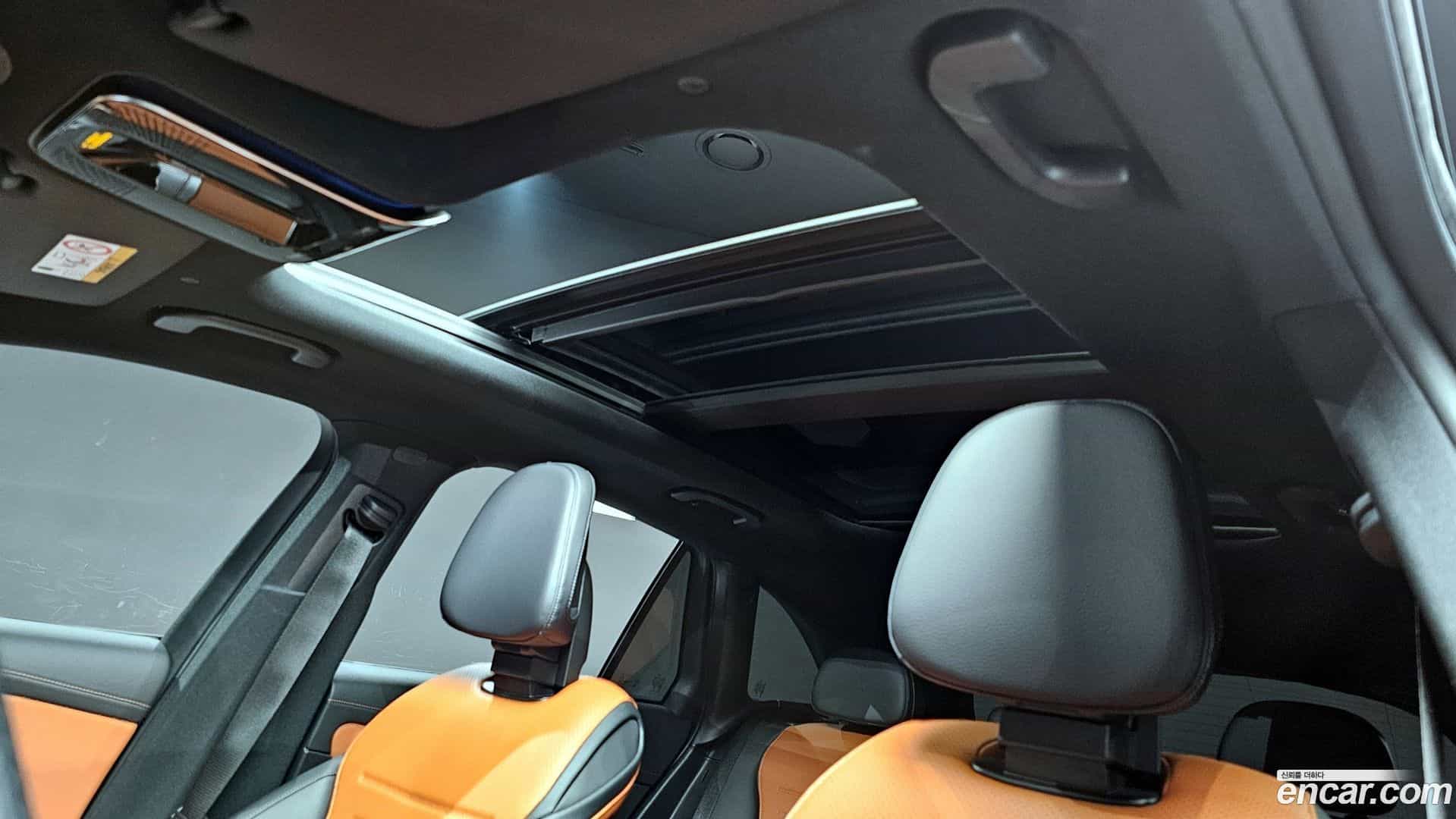 GLC-Class Mercedes-Benz 2024.8-OPTION-022