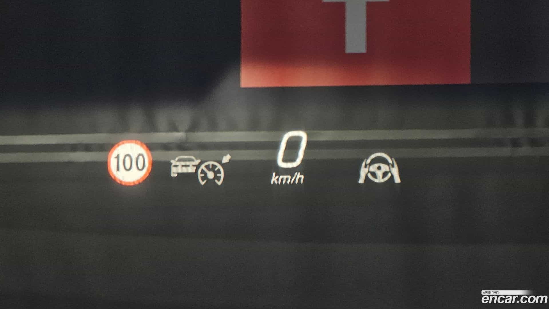 GLC-Class Mercedes-Benz 2024.8-OPTION-023