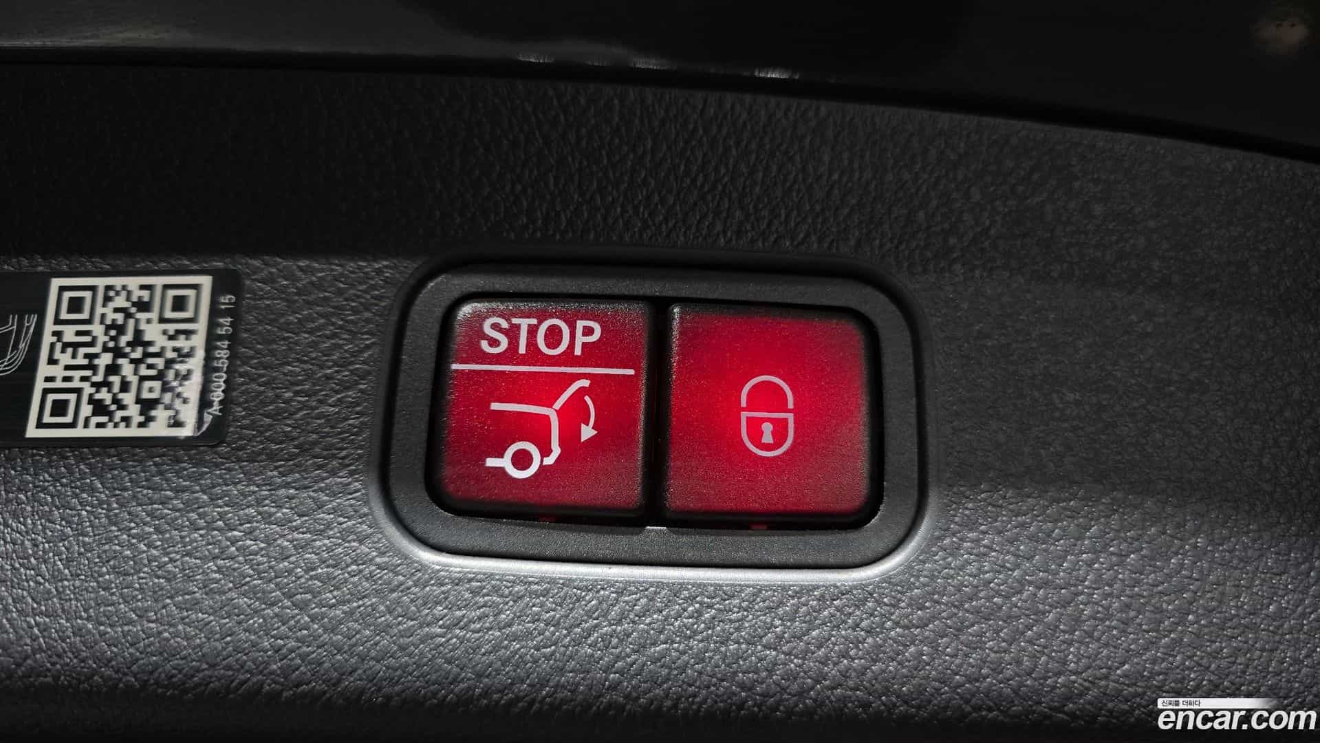 GLC-Class Mercedes-Benz 2024.8-OPTION-024