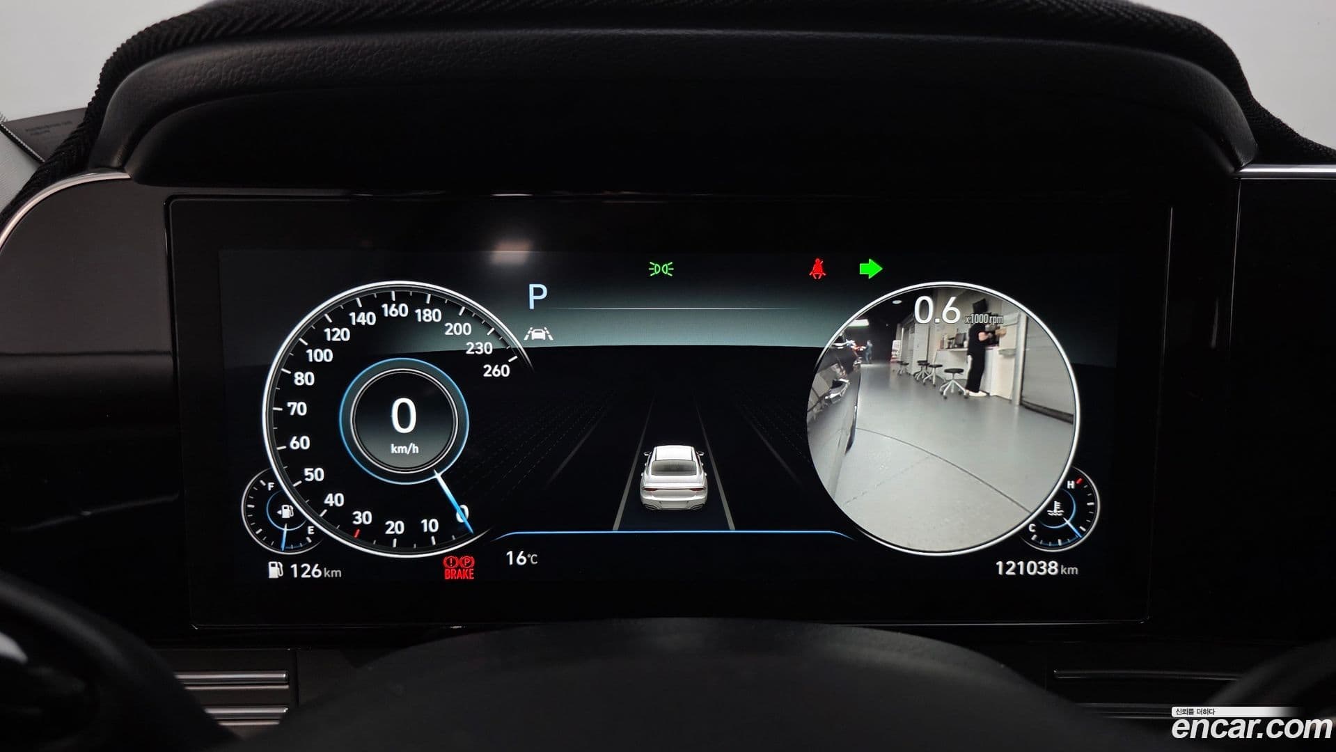 Main__Slider__Photo:Grandeur Hyundai 2020.4-7