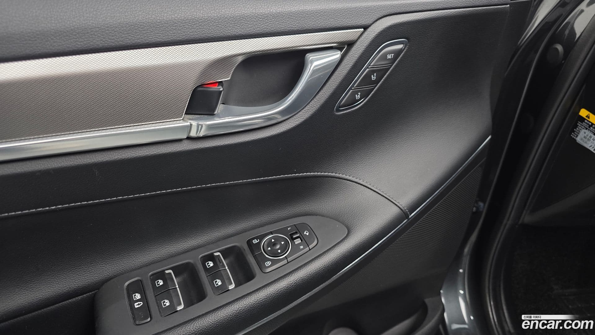 Main__Slider__Photo:Grandeur Hyundai 2020.4-15