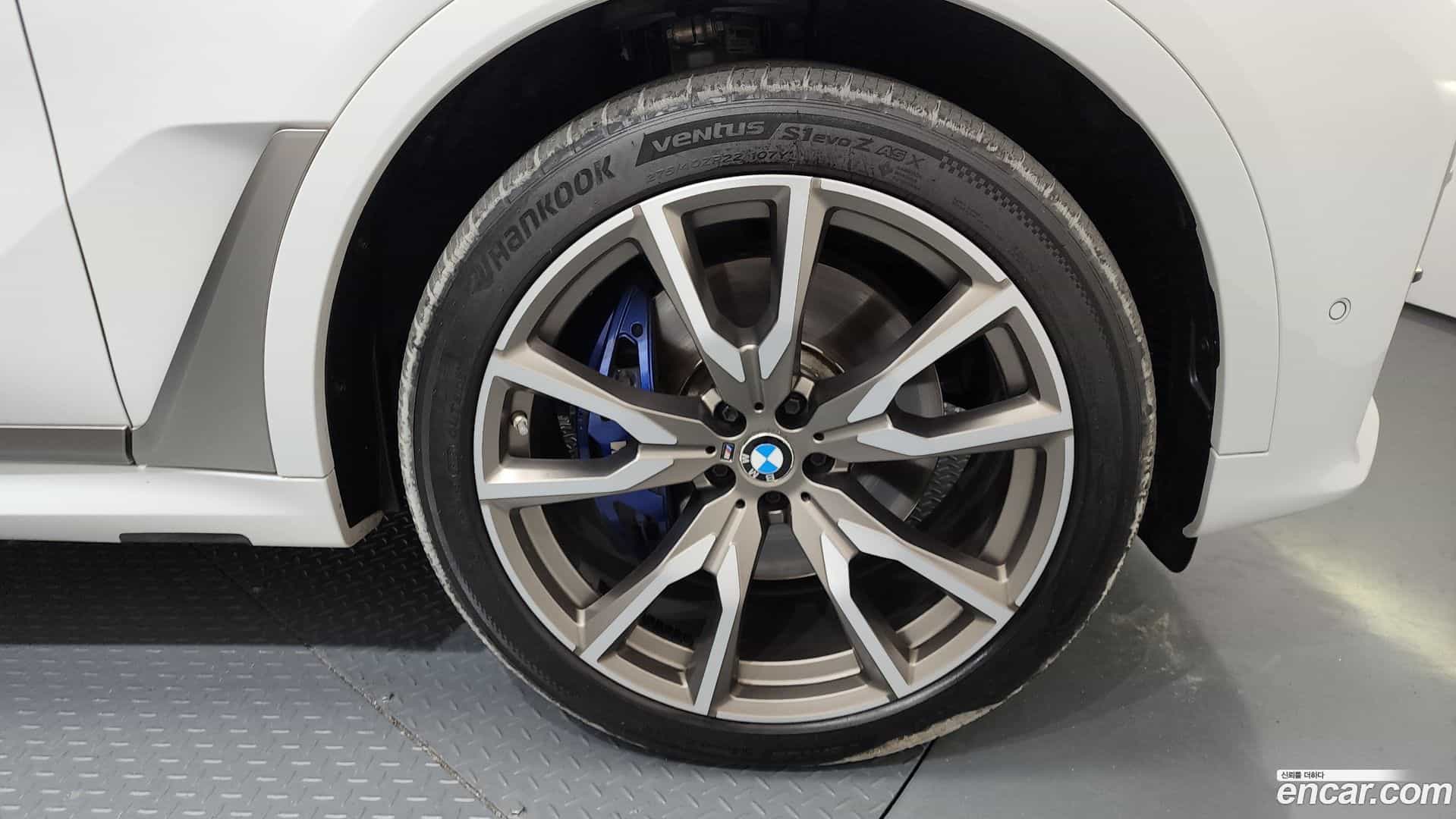 X7 BMW 2020.6-OUTER-005