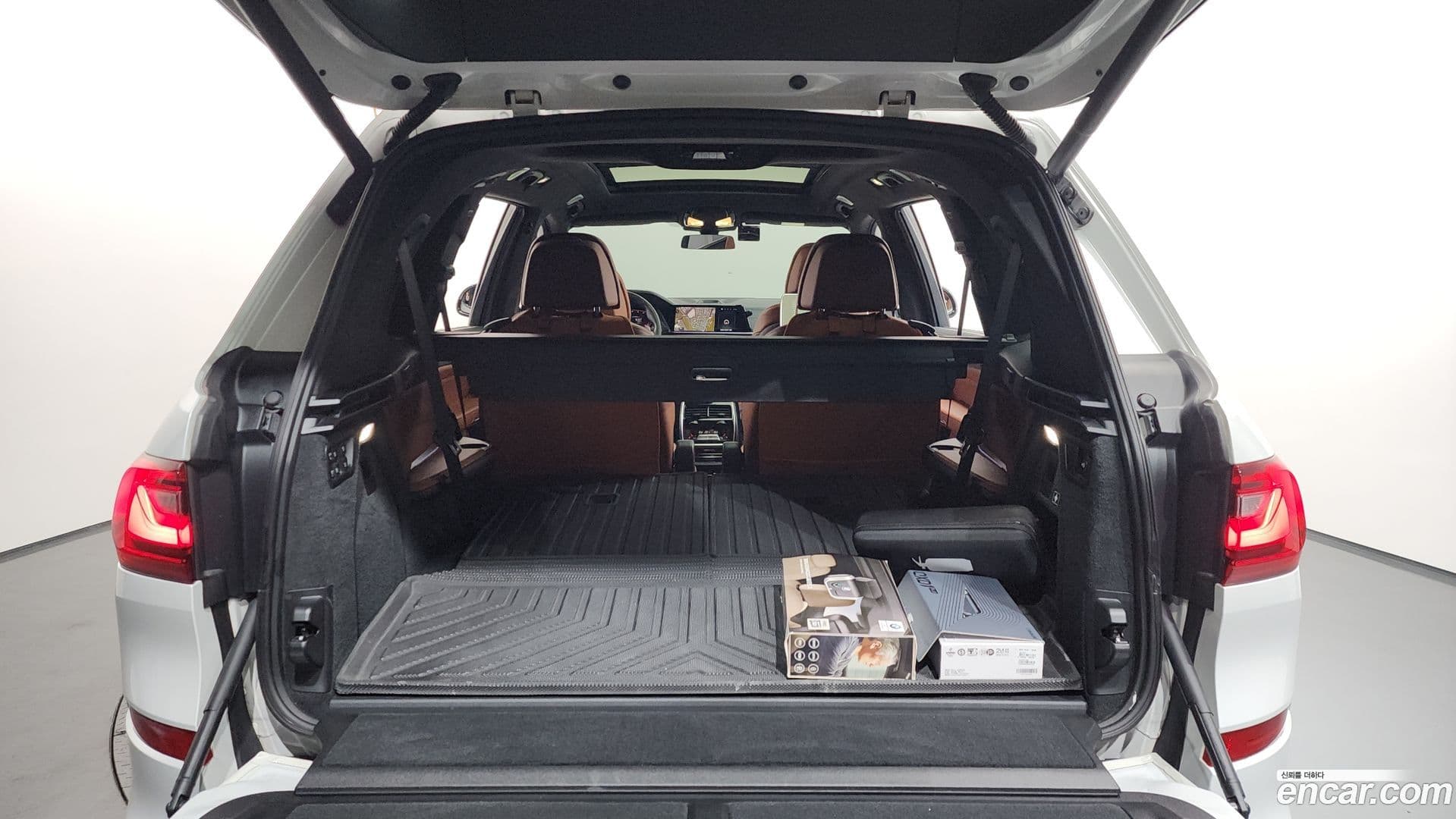 Main__Slider__Photo:X7 BMW 2020.6-19