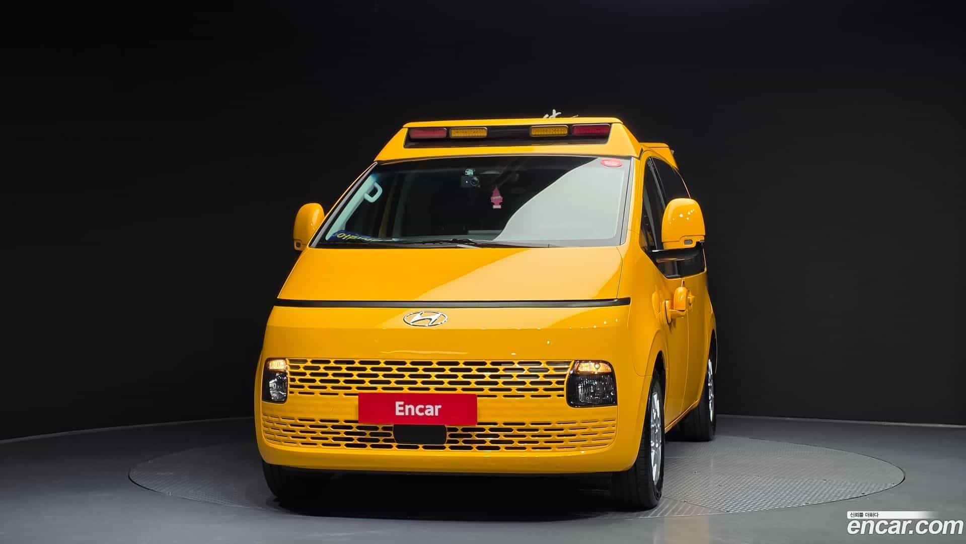 Staria Hyundai 2022.11-OUTER-003