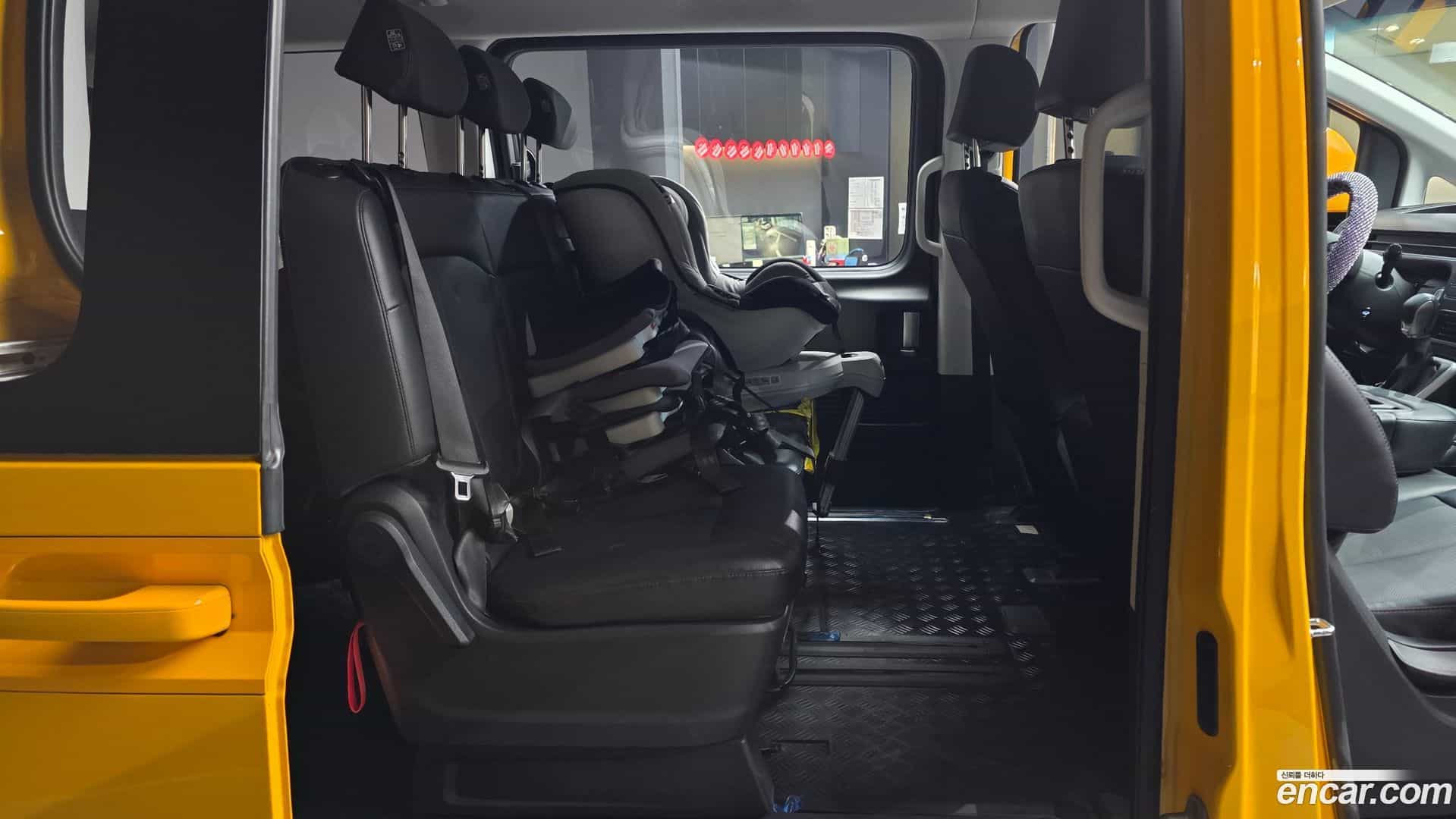 Staria Hyundai 2022.11-OPTION-016