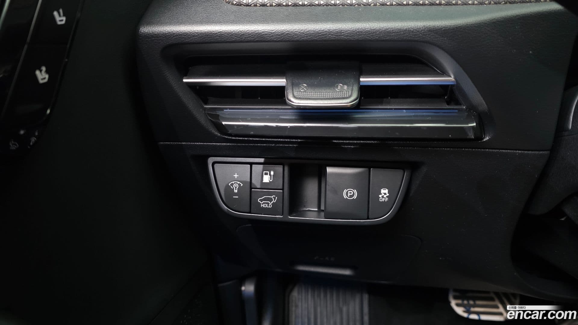 Main__Slider__Photo:EV6 Kia 2021.8-12