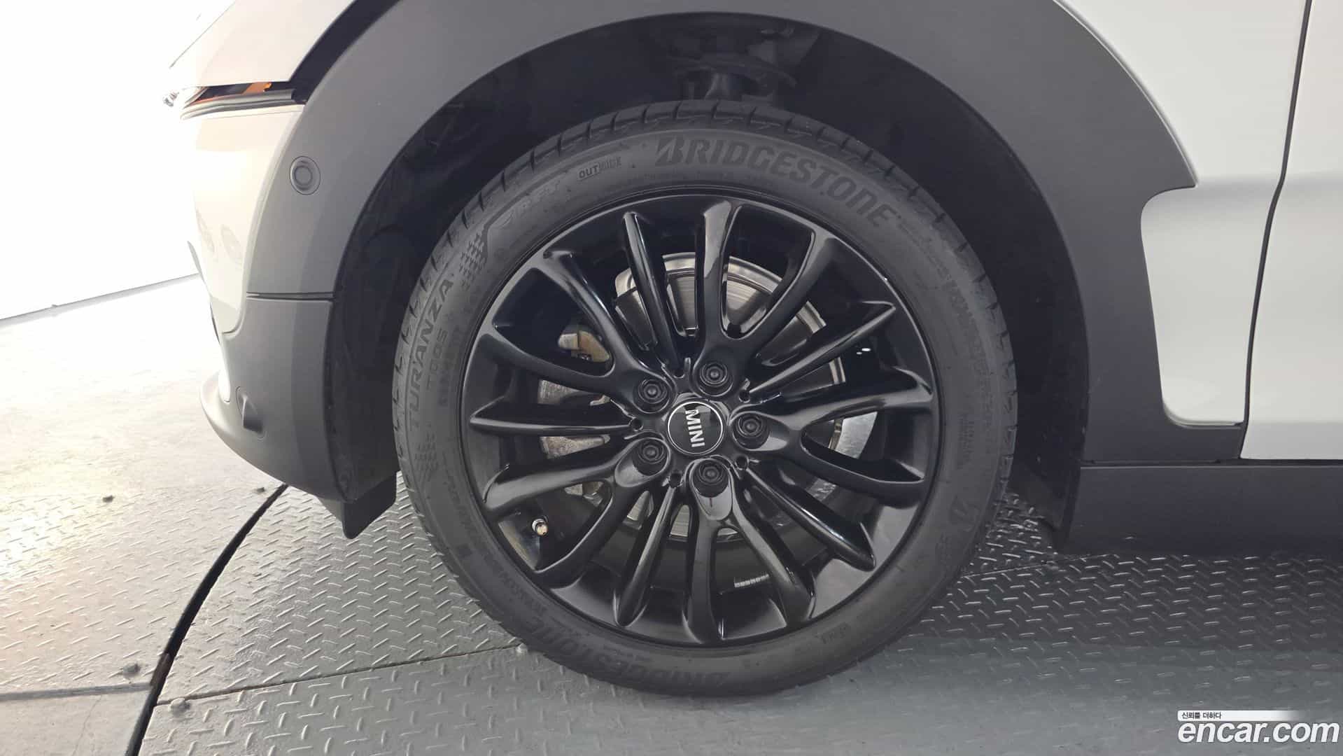 Clubman Mini 2021.3-OUTER-005