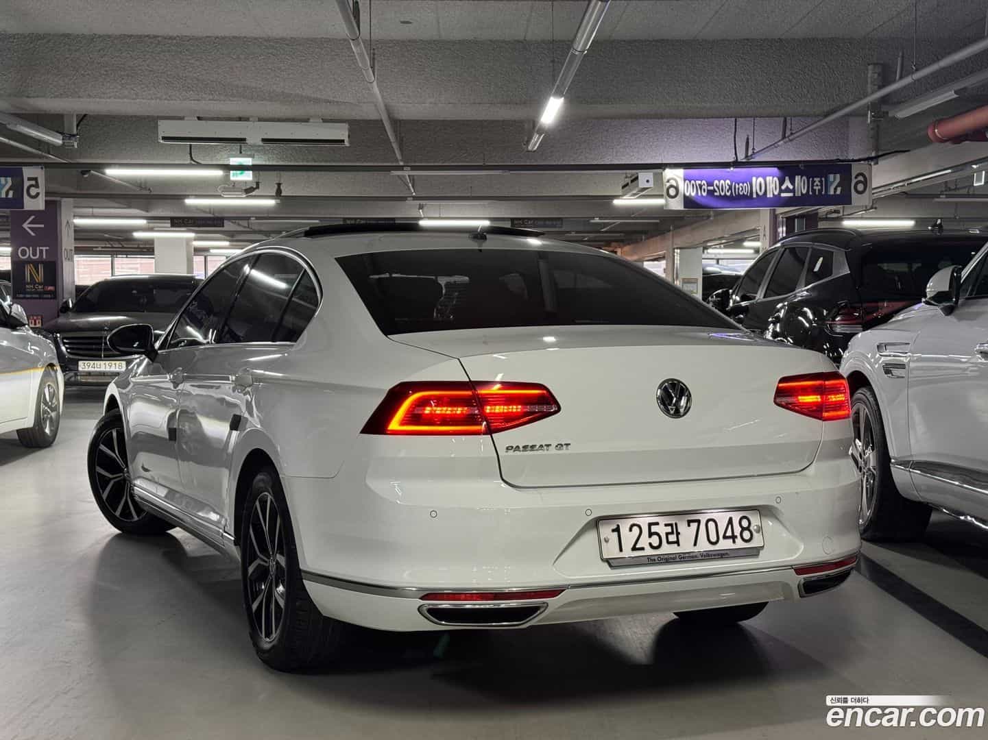 Passat Volkswagen 2018.3-OUTER-002