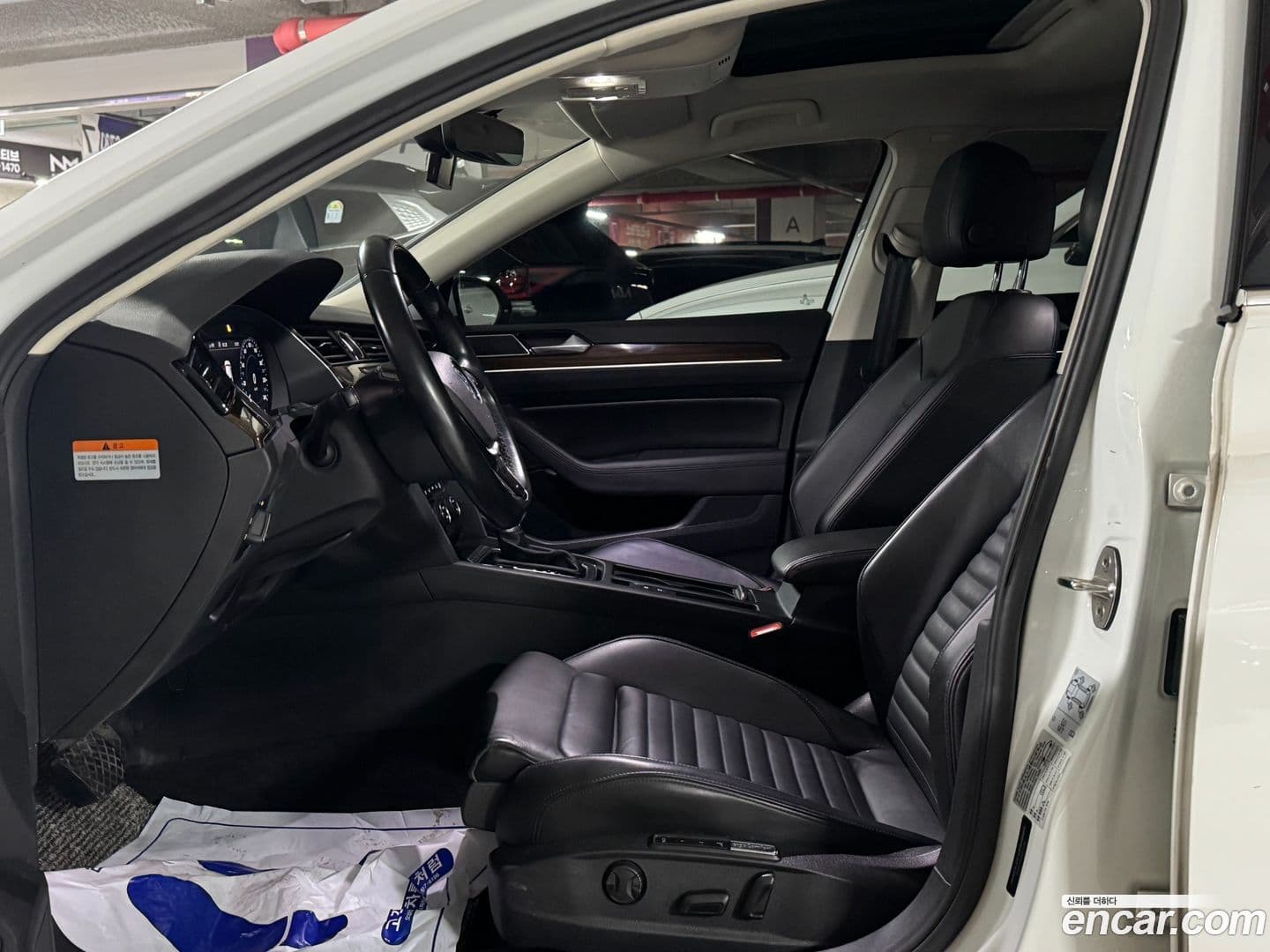 Main__Slider__Photo:Passat Volkswagen 2018.3-9