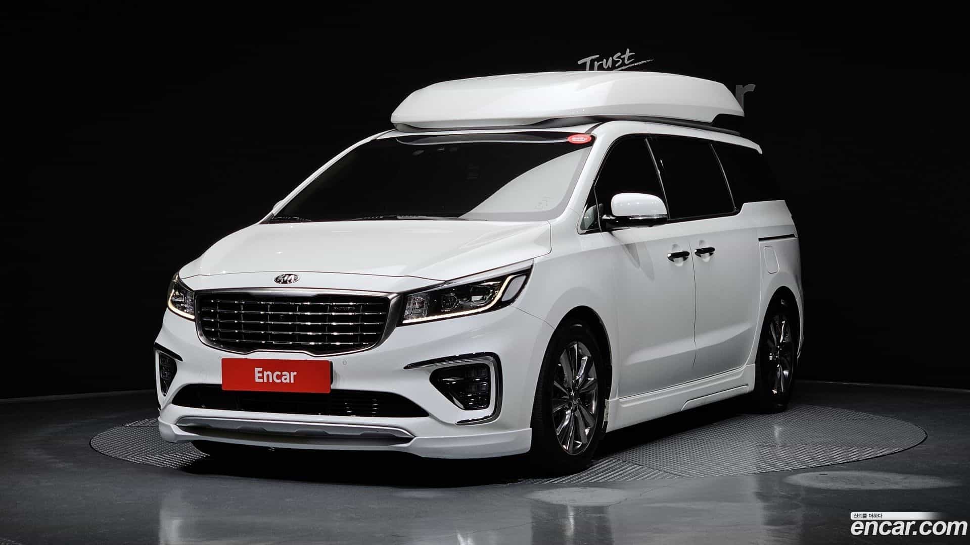 Canival Kia 2018.10-OUTER-001