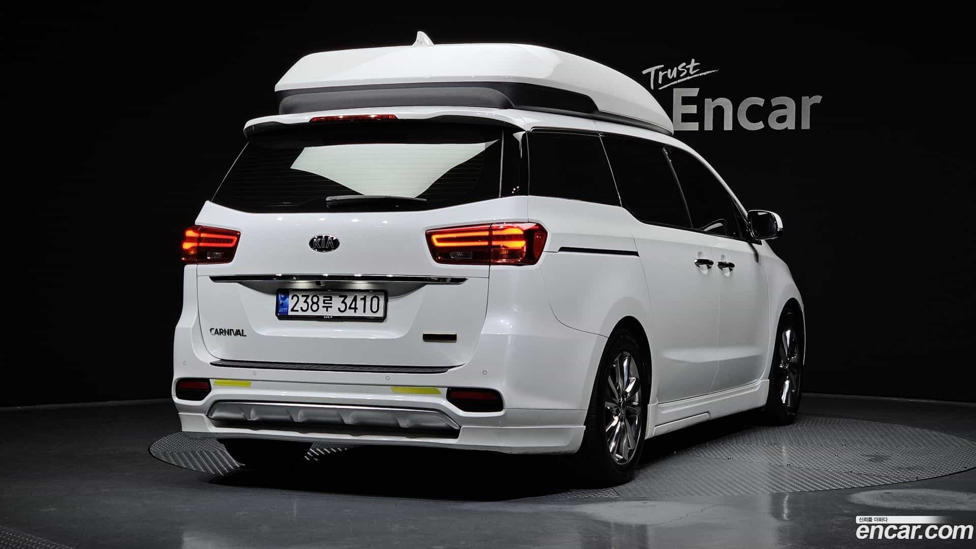 Canival Kia 2018.10-OUTER-002